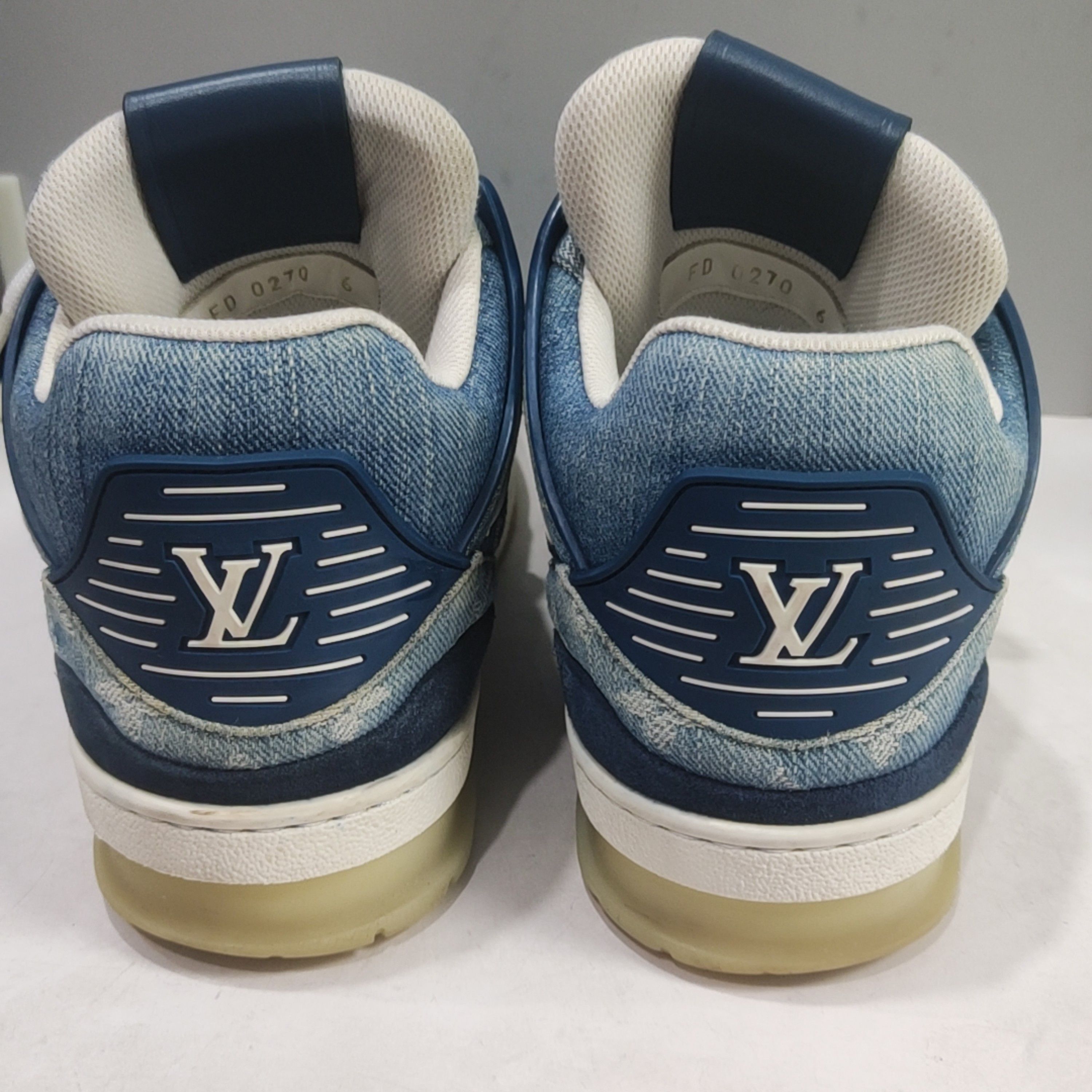 Louis Vuitton Louis Vuitton Denim Monogram Trainer Sneakers Size 7 Size US 7 / EU 40 - 3 Thumbnail