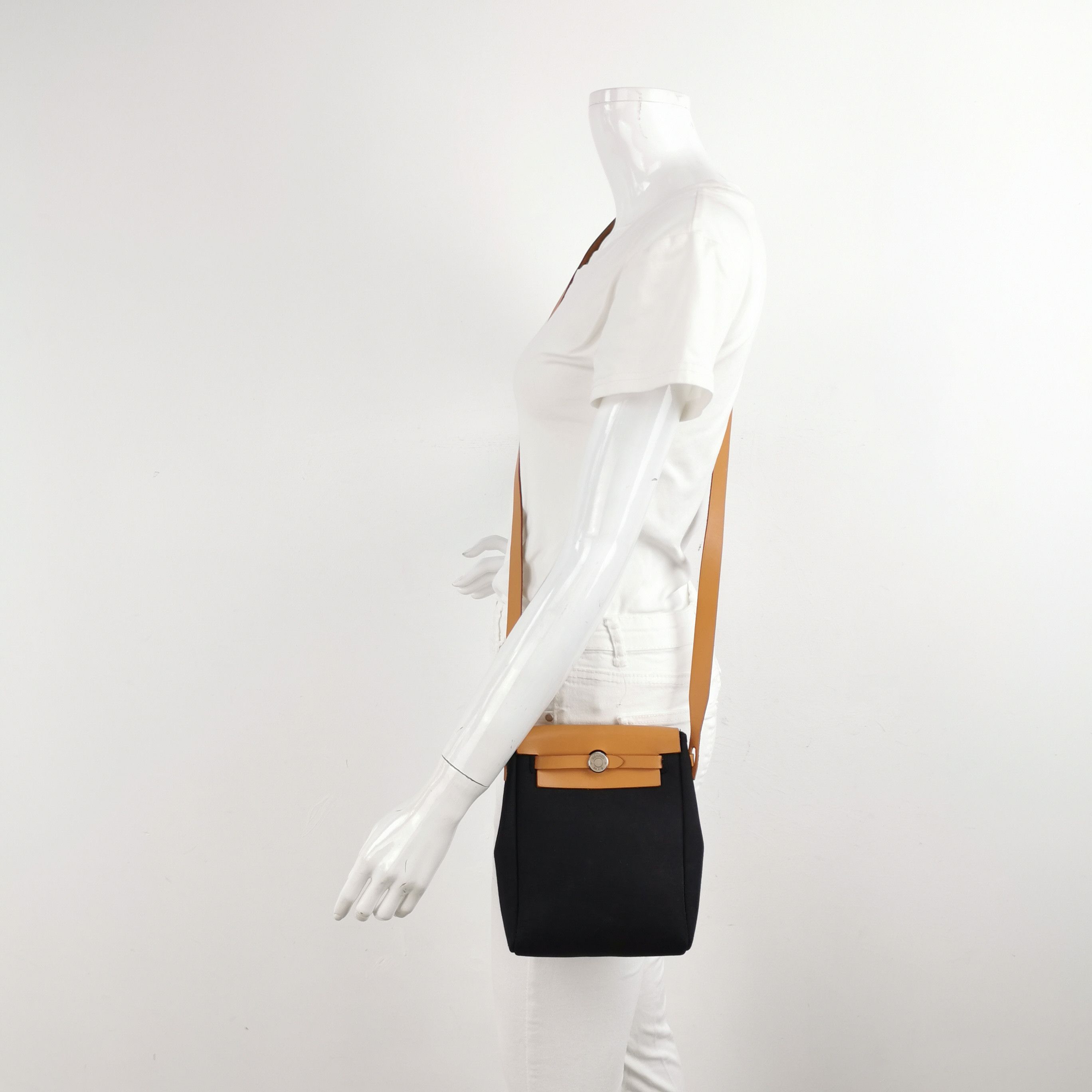 Hermes Hermes Women os Shoulder Bags Size ONE SIZE - 2 Thumbnail