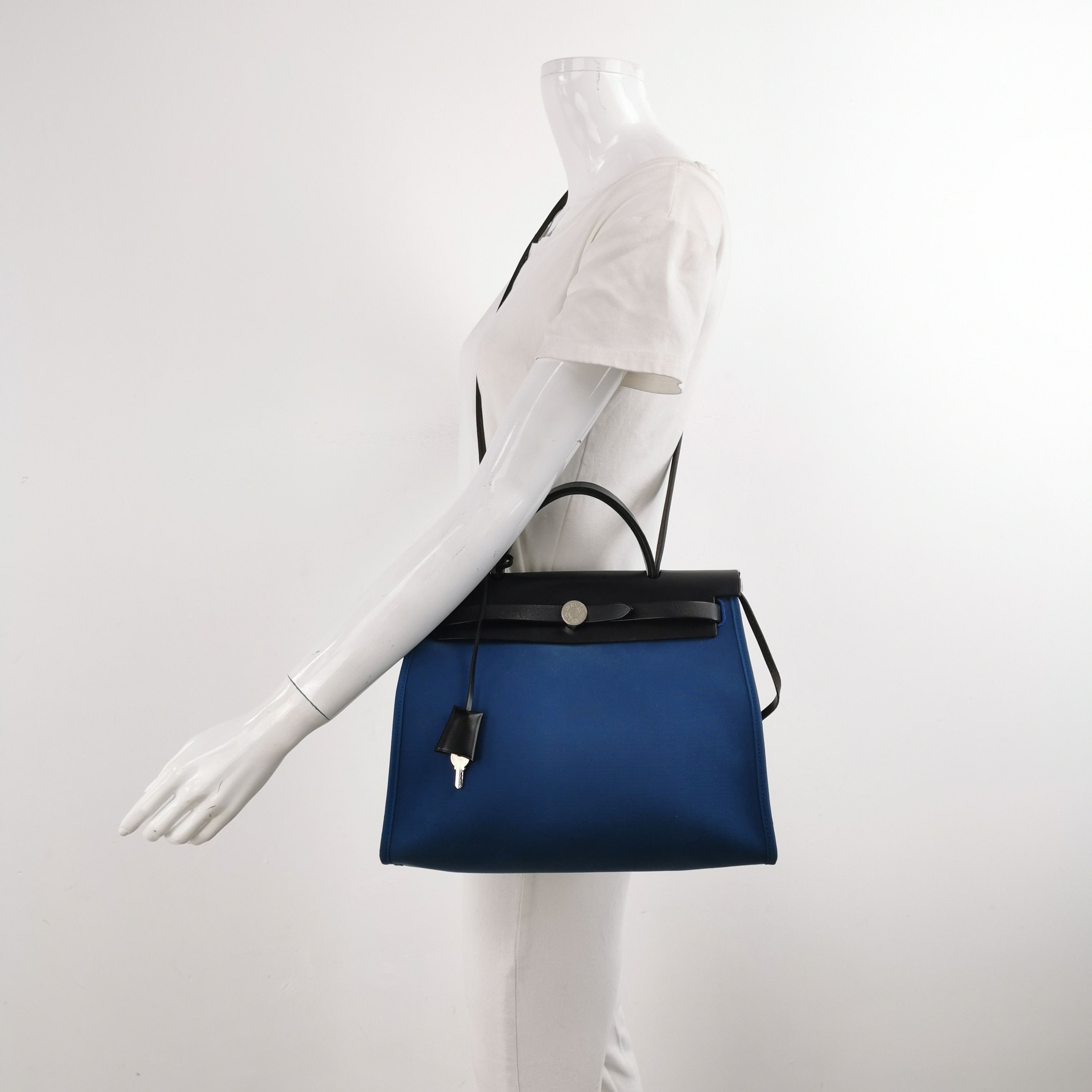 Hermes Hermes Women os Shoulder Bags Size ONE SIZE - 2 Thumbnail