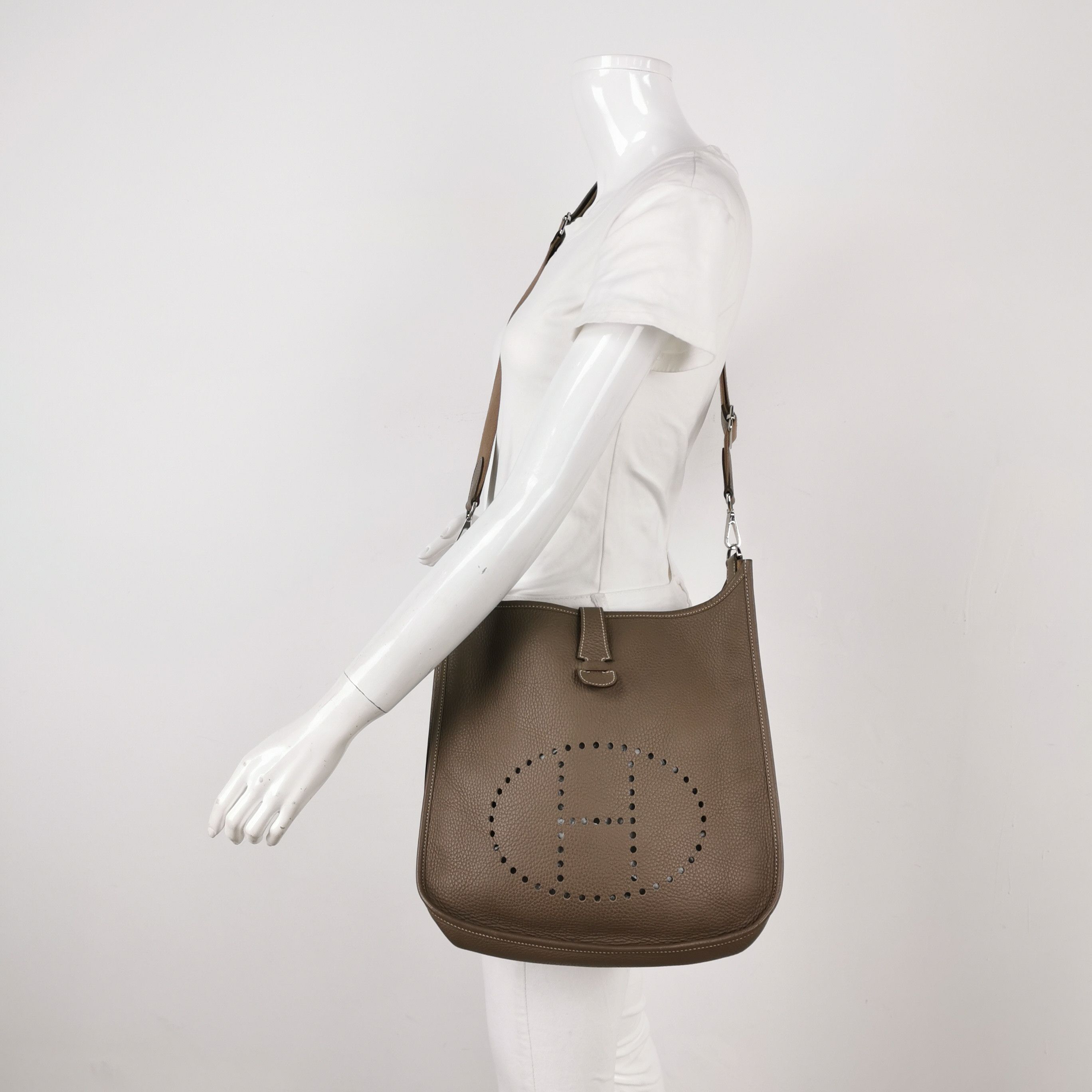 Hermes Hermes Women os Shoulder Bags Size ONE SIZE - 2 Thumbnail