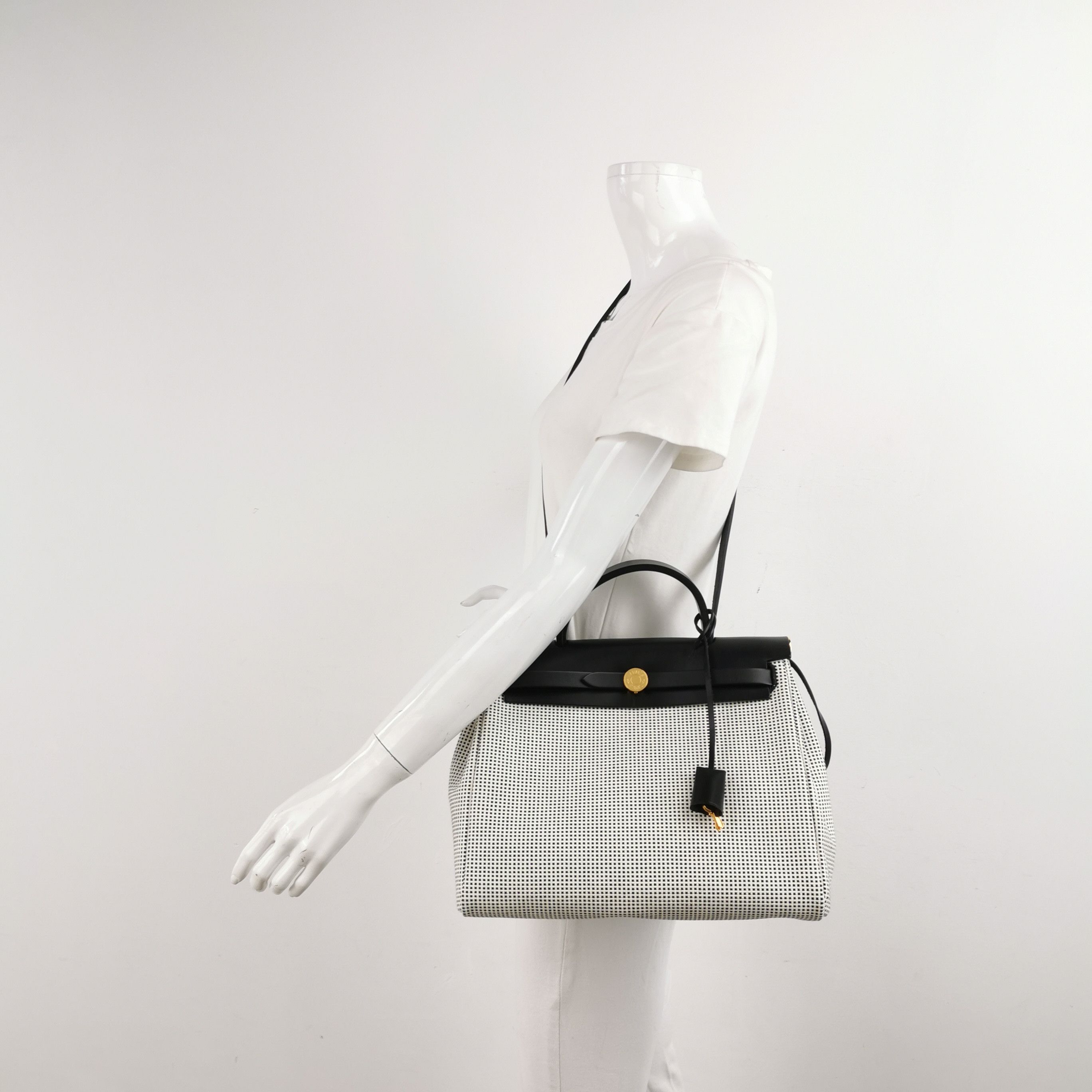 Hermes Hermes Women os Shoulder Bags Size ONE SIZE - 2 Thumbnail