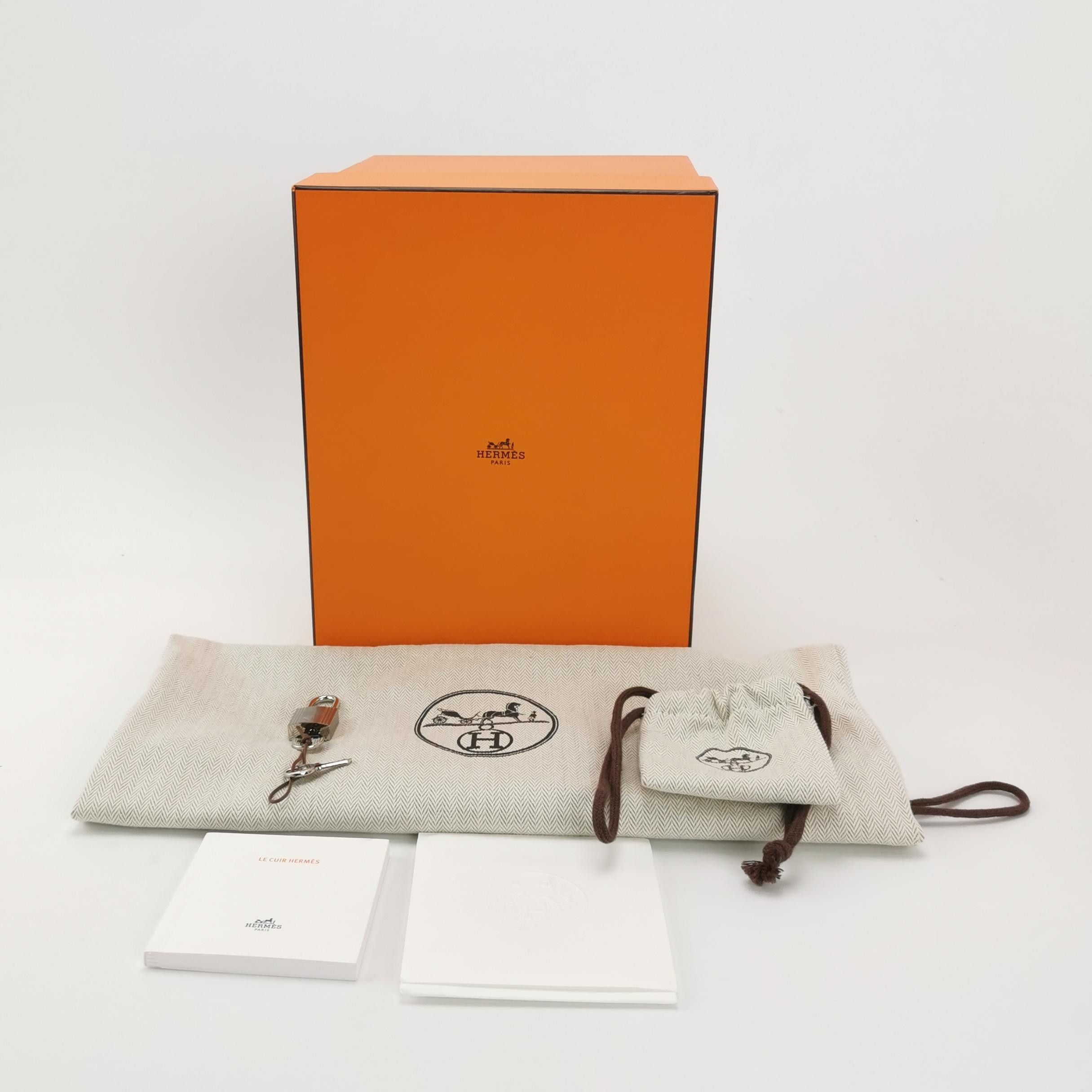 Hermes Hermes Women os Tote Bags Size ONE SIZE - 10 Thumbnail