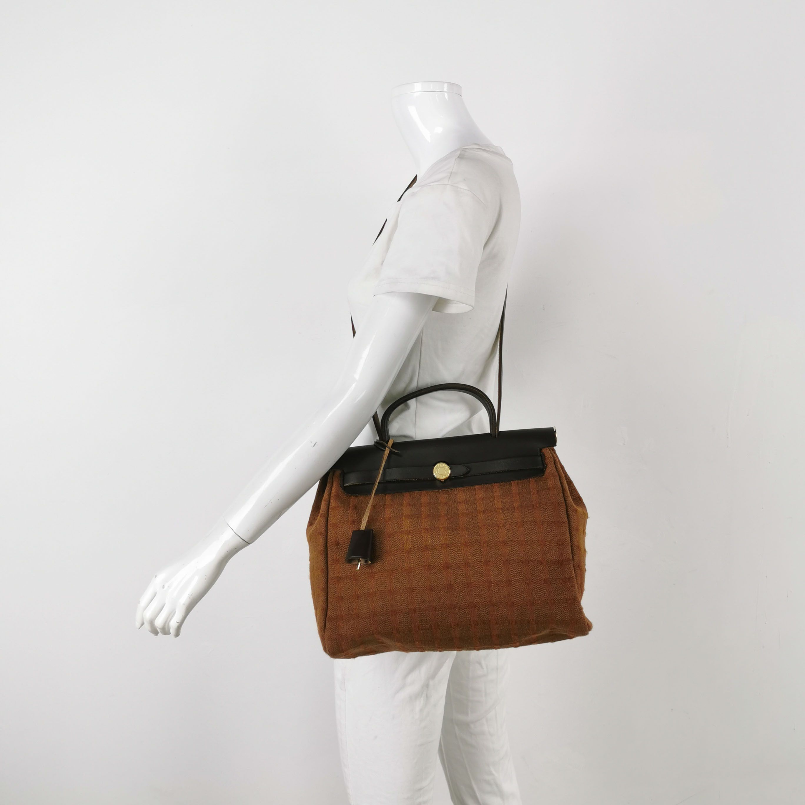 Hermes Hermes Women os Shoulder Bags Size ONE SIZE - 2 Thumbnail