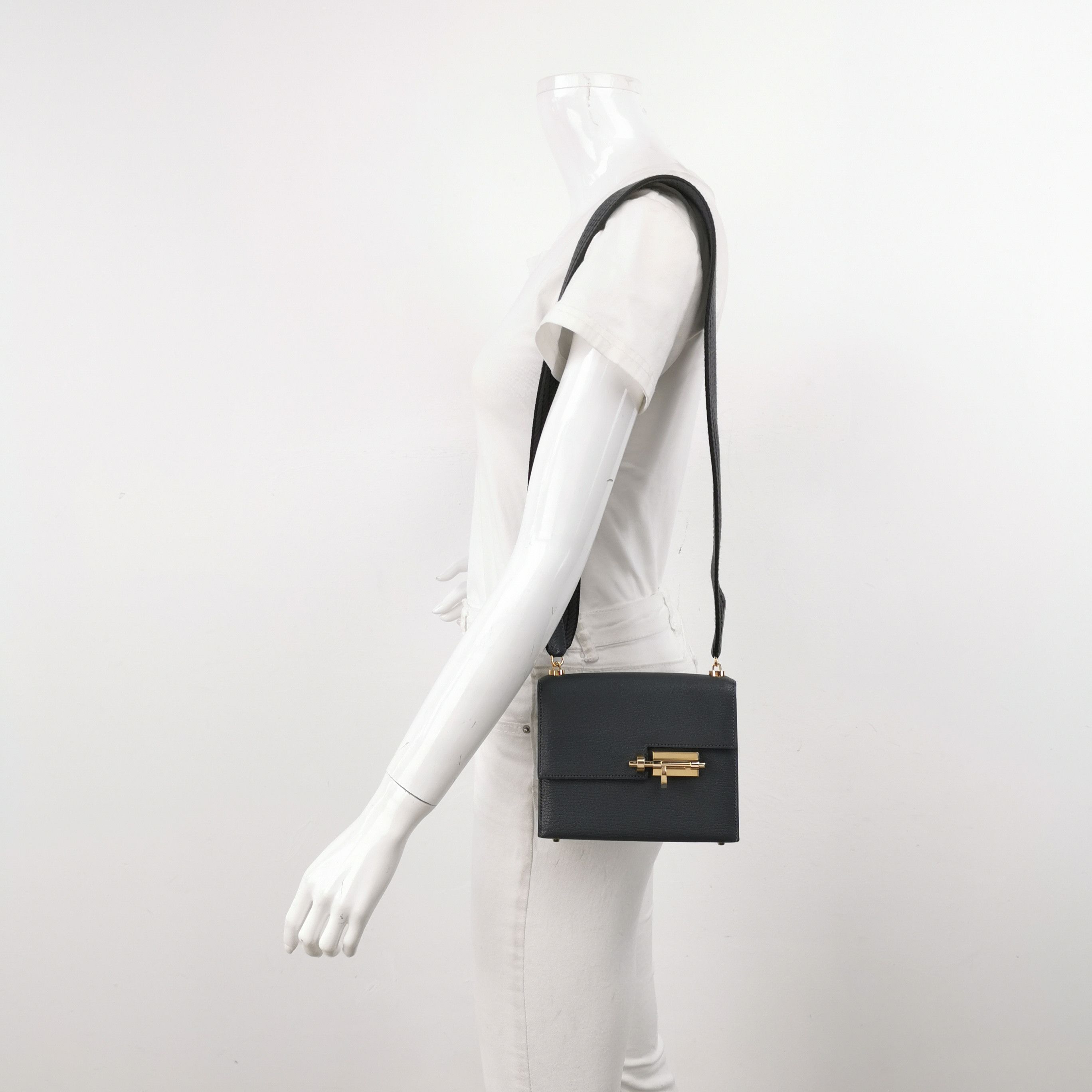Hermes Hermes Women os Shoulder Bags Size ONE SIZE - 2 Thumbnail