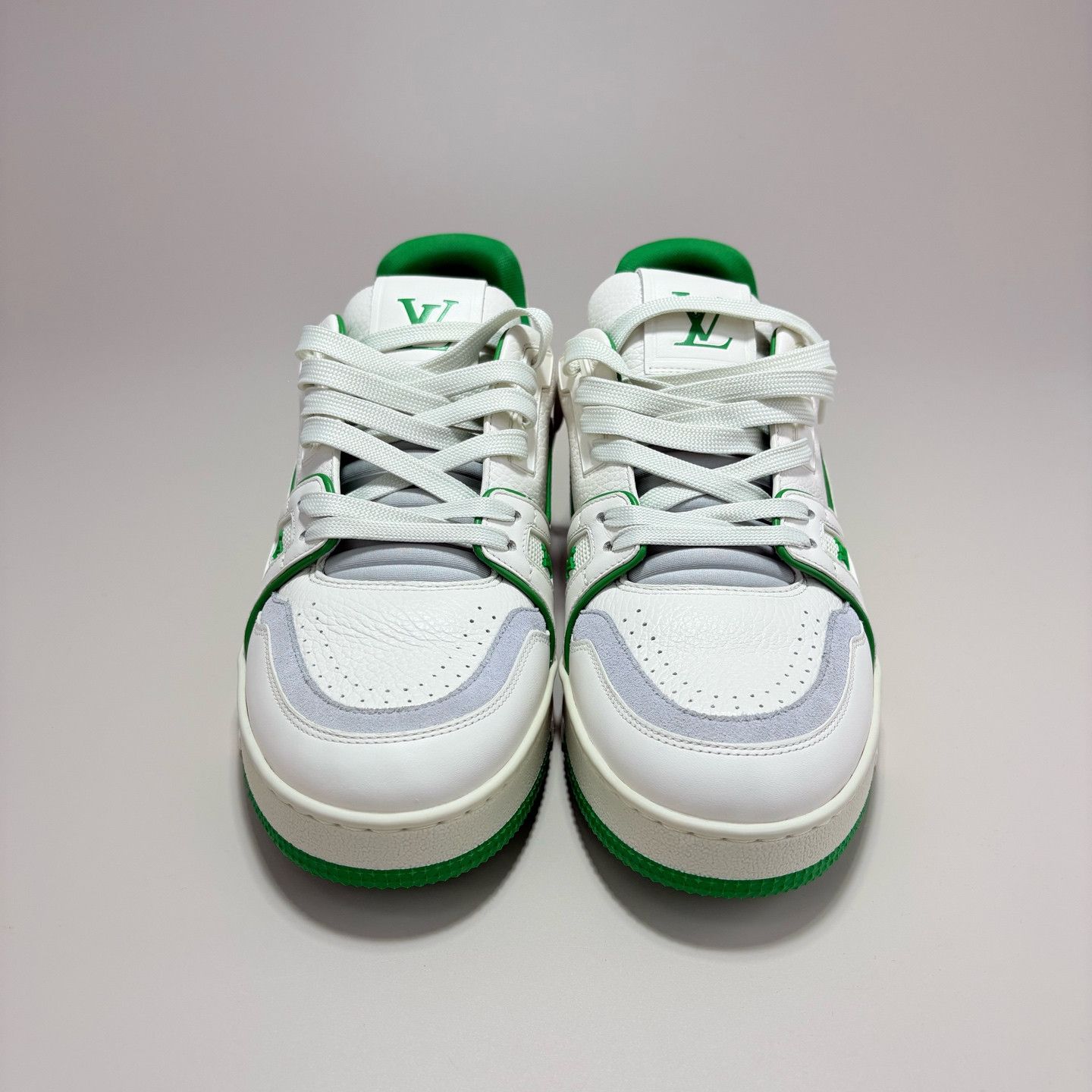 Louis Vuitton Louis Vuitton Trainer 54 Low-Top Sneakers US 7 Size US 7 / EU 40 - 2 Thumbnail