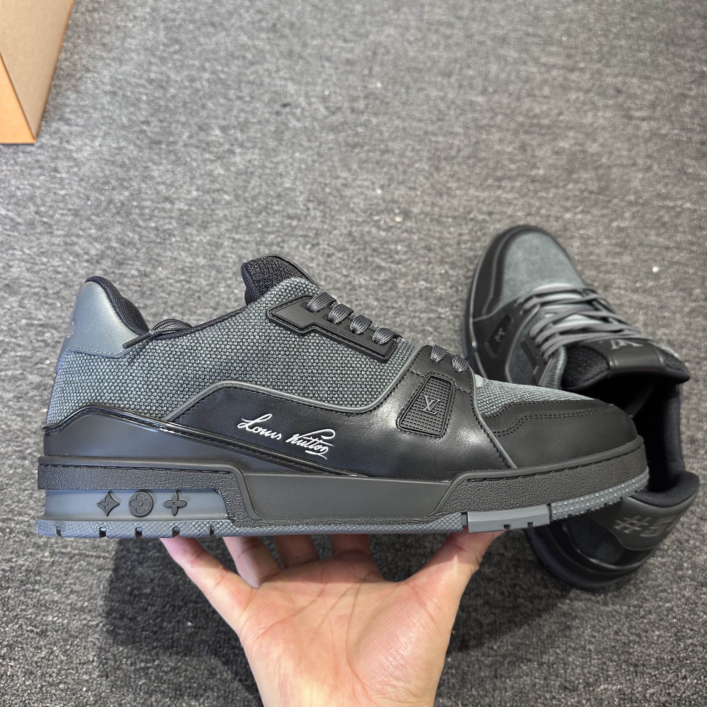 Louis Vuitton Louis Vuitton Mesh Leather Low-Top Sneakers US 12 Size US 12 / EU 45 - 16 Thumbnail