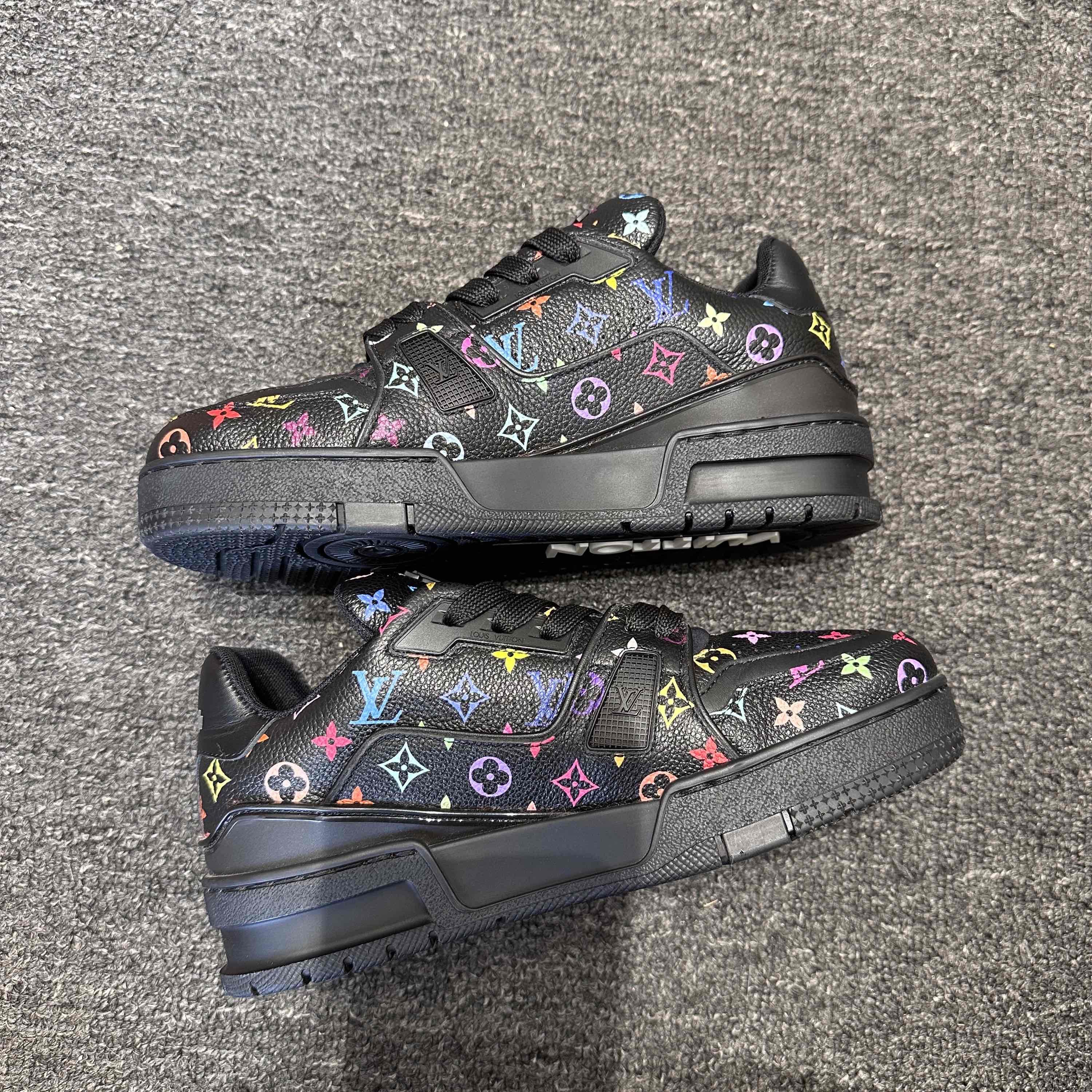 Louis Vuitton Louis Vuitton x Murakami Trainer Low-Top Sneakers Size 35 Size US 5 / IT 35 - 8 Thumbnail