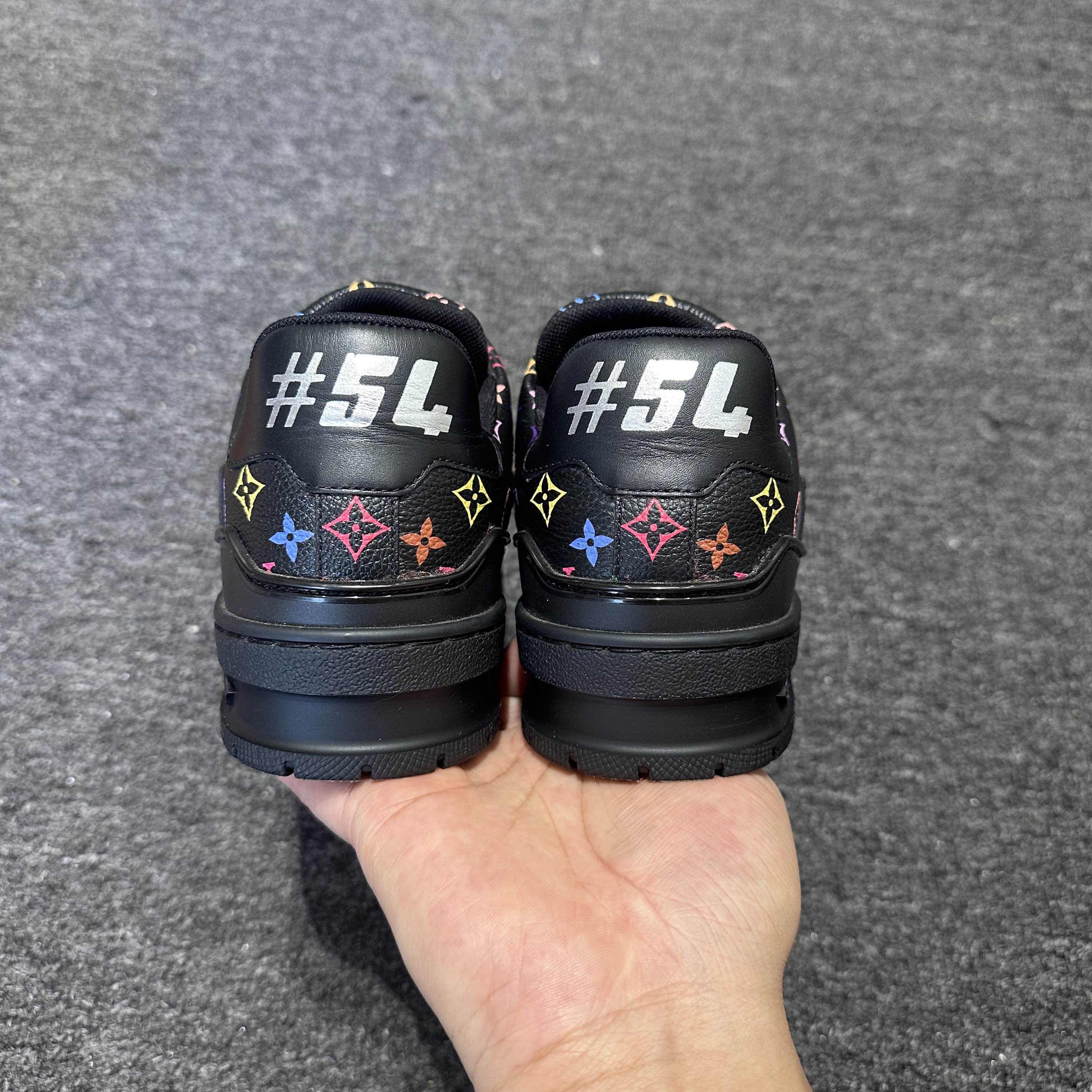 Louis Vuitton Louis Vuitton x Murakami Trainer Low-Top Sneakers Size 35 Size US 5 / IT 35 - 3 Thumbnail