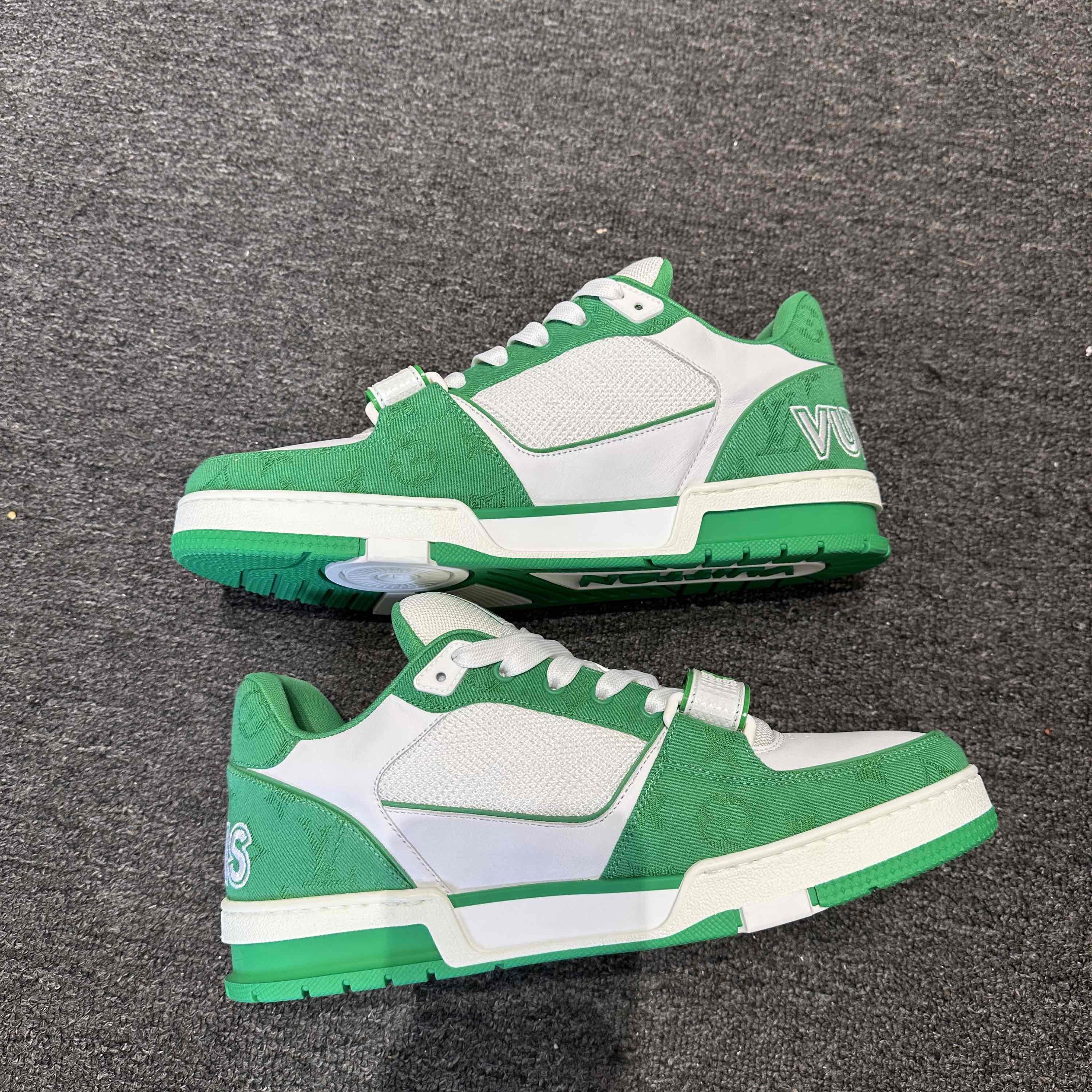 Louis Vuitton Louis Vuitton Green Trainer Low-Top Sneakers US 10.5 Size US 10.5 / EU 43-44 - 8 Thumbnail