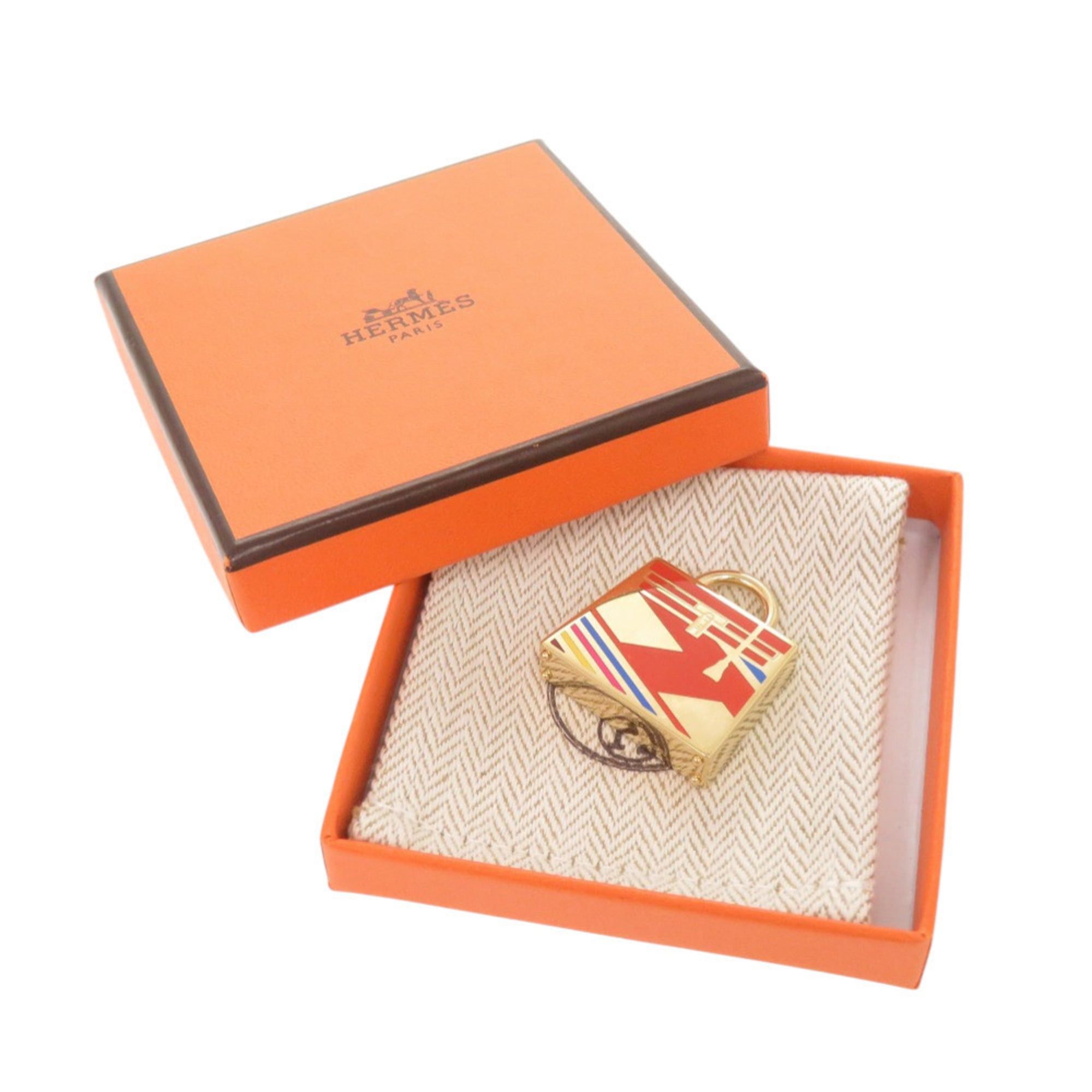 Hermes Hermes Curiosité Kelly handbag motif metal gold charm HERMES Size ONE SIZE - 2 Thumbnail