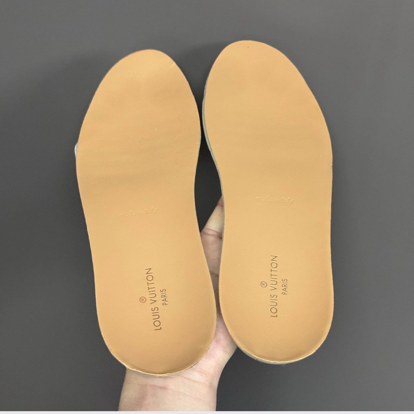 Louis Vuitton Louis Vuitton Monogram Embossed Low-Top Sneakers US 9.5 Size US 9.5 / EU 42-43 - 10 Thumbnail