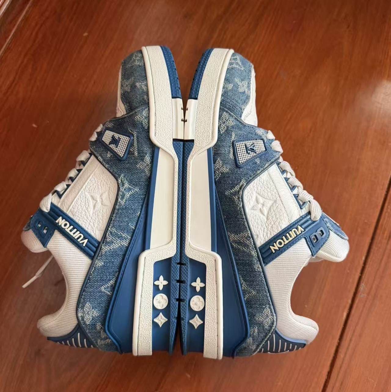 Louis Vuitton Louis Vuitton Monogram Denim Trainer Sneakers Size 38 Size US 8 / IT 38 - 8 Thumbnail
