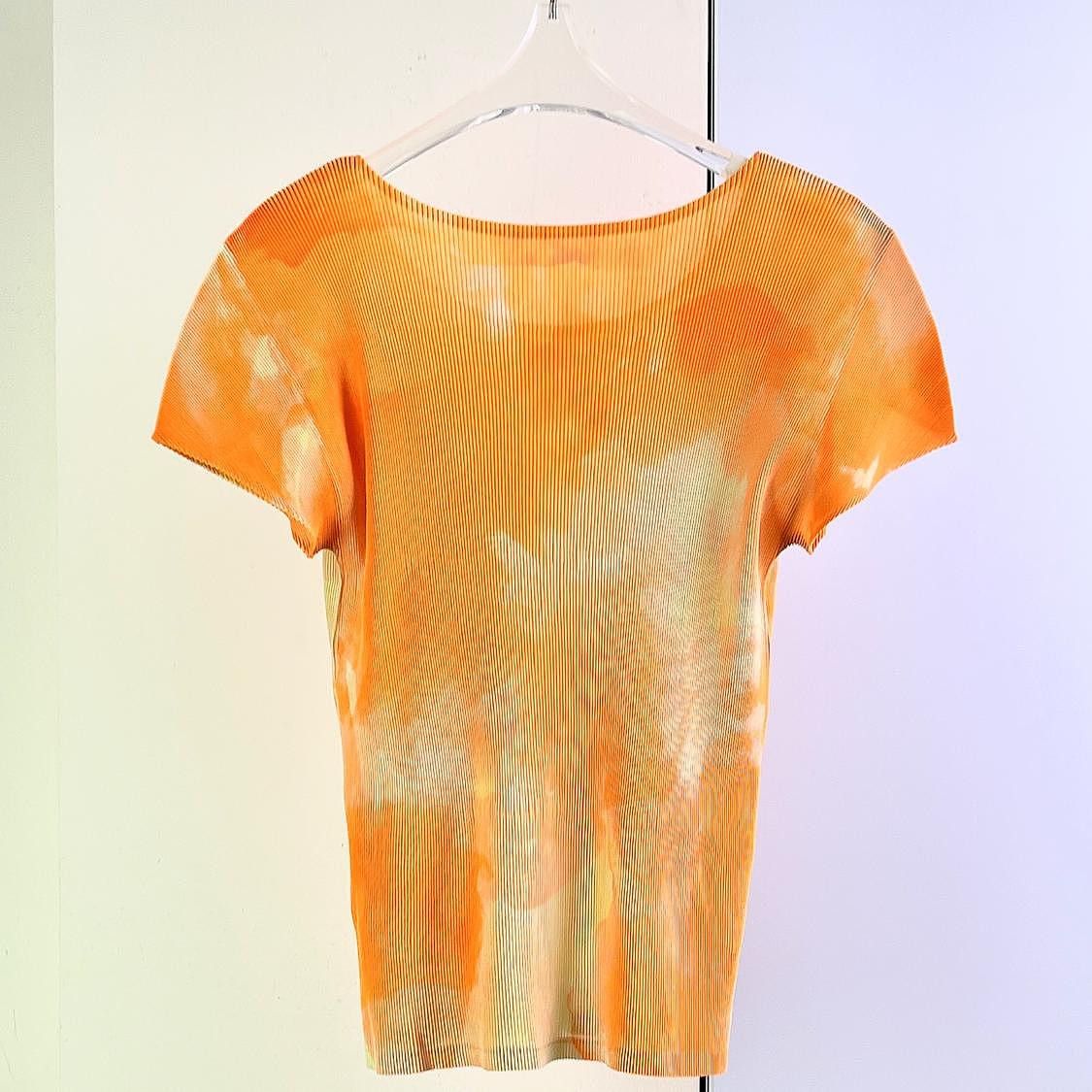 Pleats Please Issey Miyake Pleats Please Issey Miyake Orange Print Pleated Top Size 3 Size M / US 6-8 / IT 42-44 - 2 Thumbnail