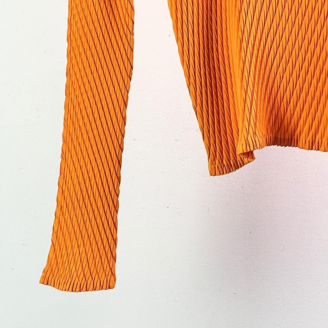 Issey Miyake ISSEY MIYAKE Pleated Long Sleeve Top Size 3 Size M / US 6-8 / IT 42-44 - 6 Thumbnail