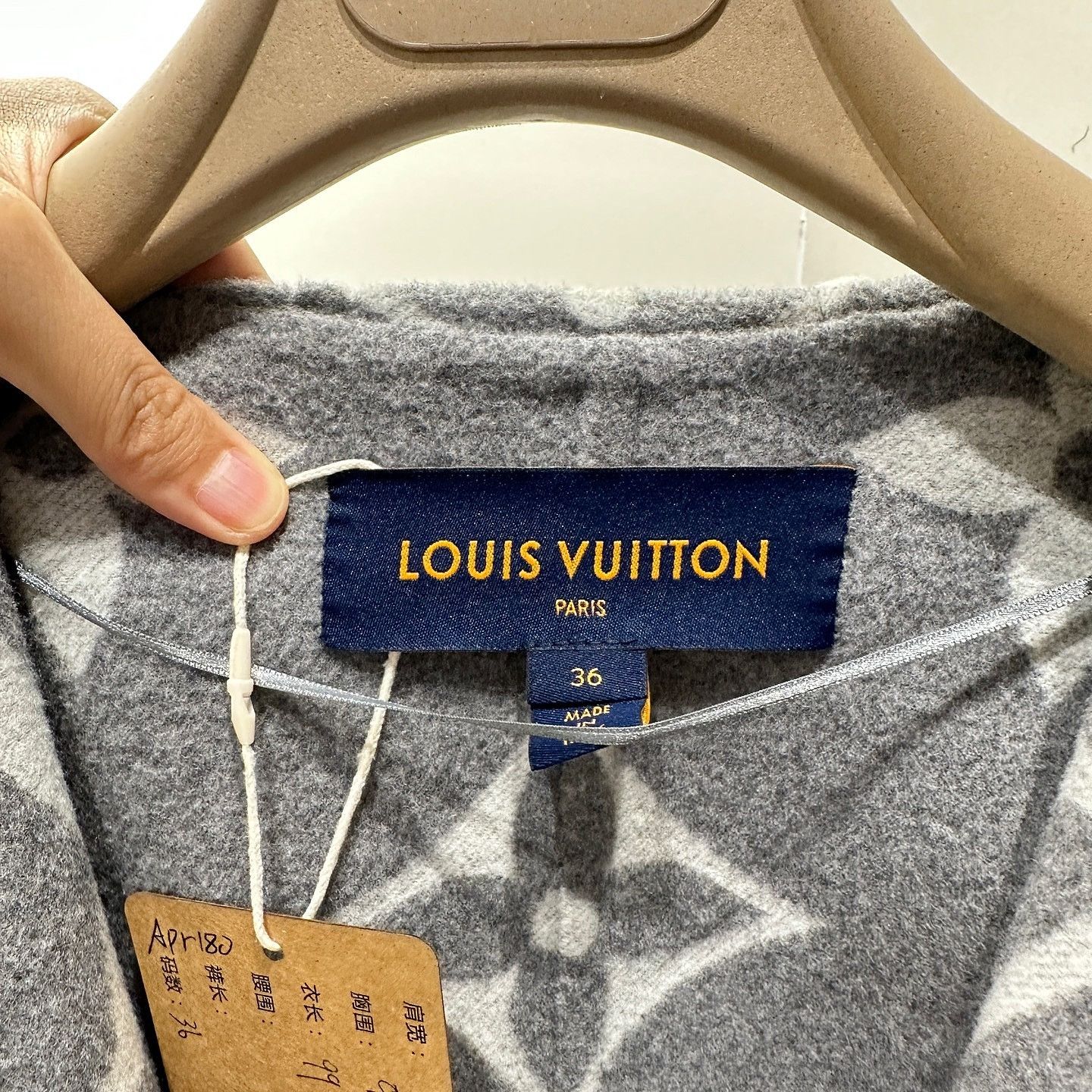 Louis Vuitton Louis Vuitton Monogram Hooded Coat Size 36 Size XS / US 0-2 / IT 36-38 - 3 Thumbnail