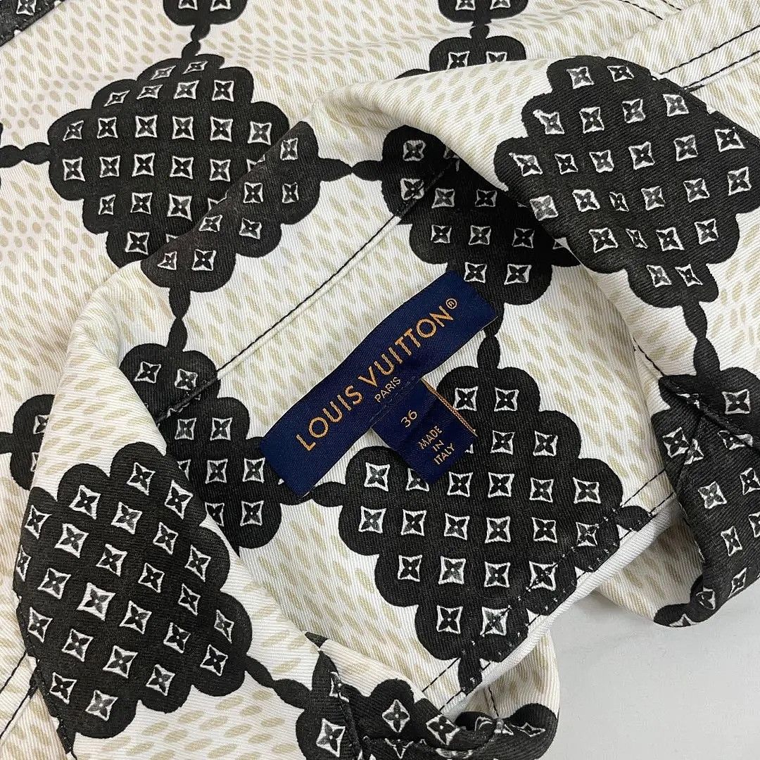 Louis Vuitton Louis Vuitton Damier Logo Print Jacket Size 36 Size XS / US 0-2 / IT 36-38 - 3 Thumbnail