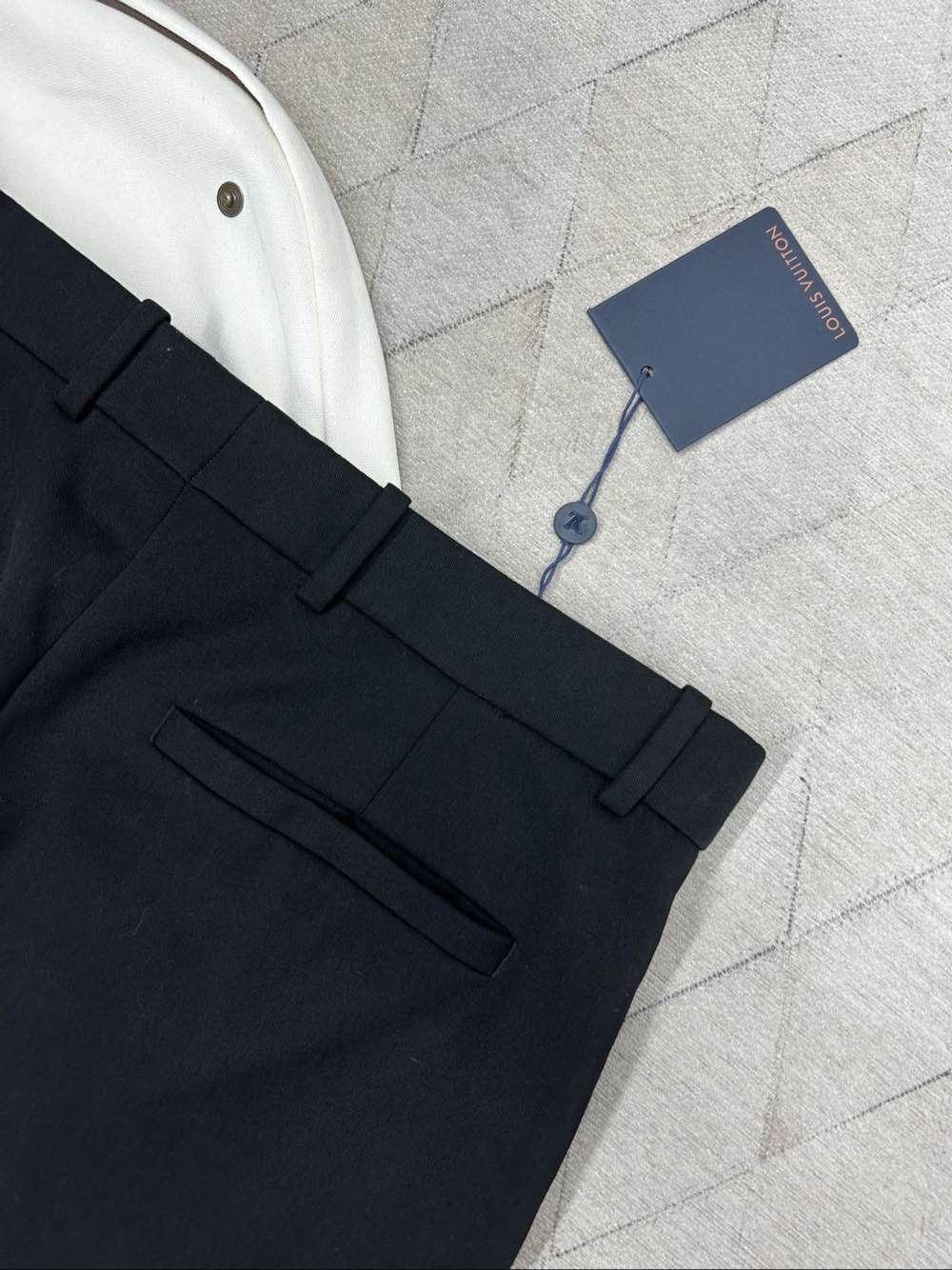 Louis Vuitton Louis Vuitton Black Trousers Size 28 Size US 28 / EU 44 - 5 Thumbnail