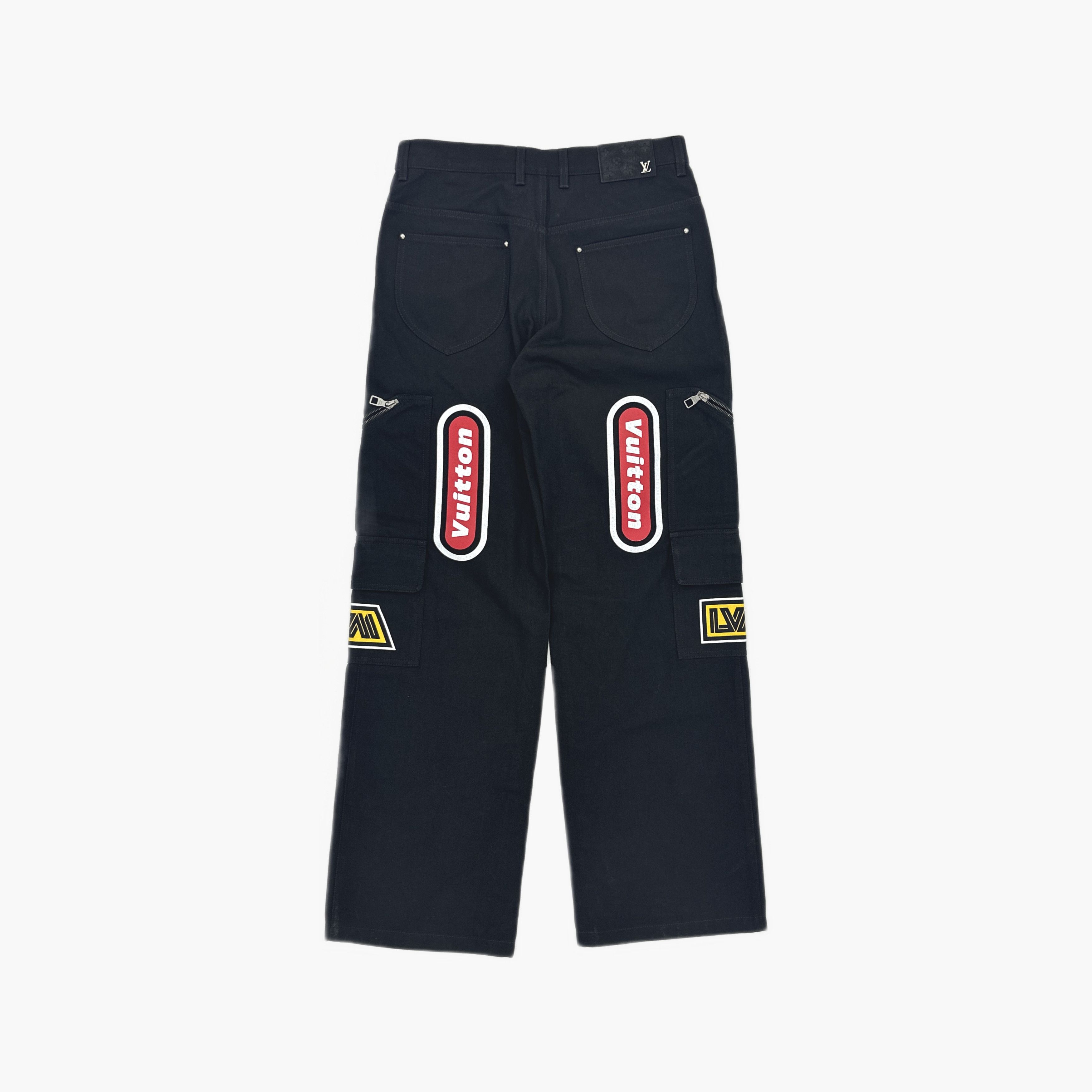 Louis Vuitton Louis Vuitton Graffiti Logo Casual Pants Size 30 Size US 30 / EU 46 - 2 Thumbnail