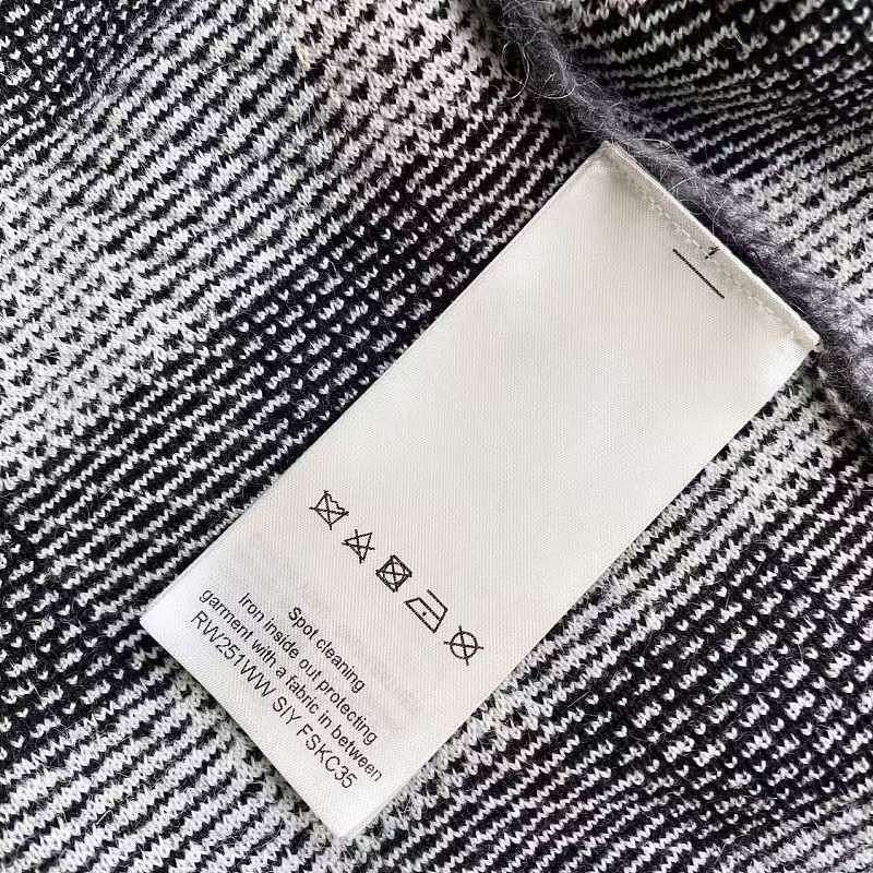 Louis Vuitton Louis Vuitton Plaid Knit Jacket Size S Size S / US 4 / IT 40 - 4 Thumbnail