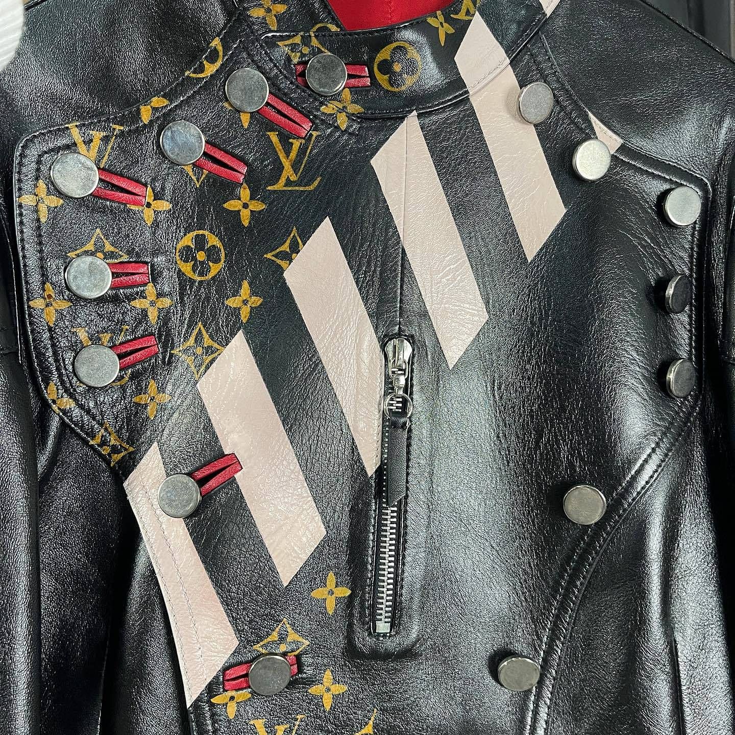 Louis Vuitton Louis Vuitton Monogram Leather Jacket Size 34 Size XXS / US 00 / IT 34 - 8 Thumbnail