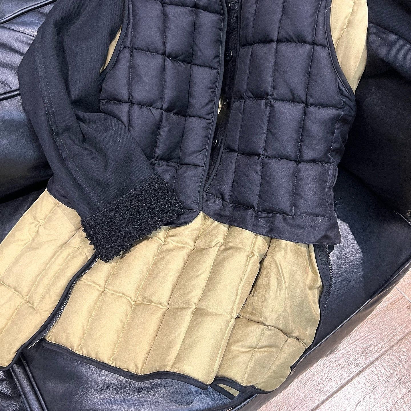 Louis Vuitton Louis Vuitton Colorblock Quilted Jacket Size 34 Size XS / US 0-2 / IT 36-38 - 6 Thumbnail