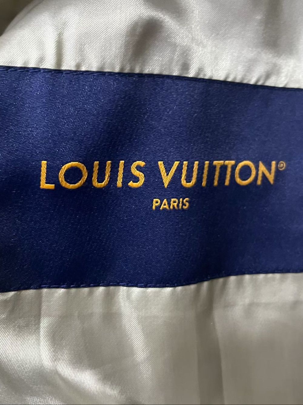 Louis Vuitton Louis Vuitton Patch Varsity Bomber Jacket Size S Size US S / EU 44-46 / 1 - 3 Thumbnail