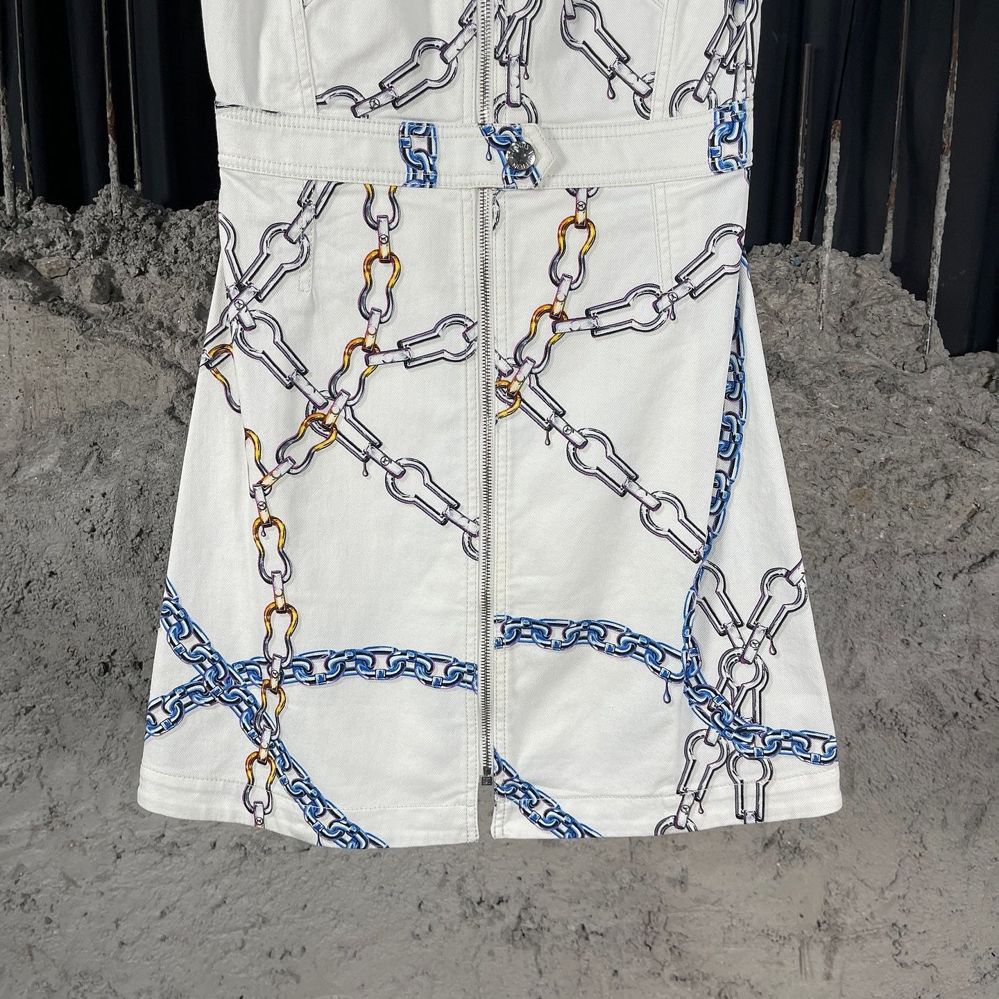 Louis Vuitton Louis Vuitton Chain Print Mini Dress Size 34 Size XS / US 0-2 / IT 36-38 - 6 Thumbnail