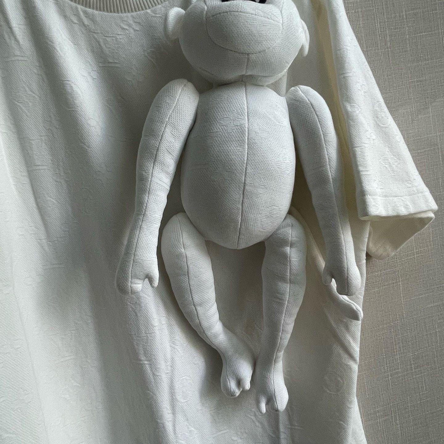 Louis Vuitton Louis Vuitton Puppet Short Sleeve T-Shirt Size L Size US L / EU 52-54 / 3 - 5 Thumbnail