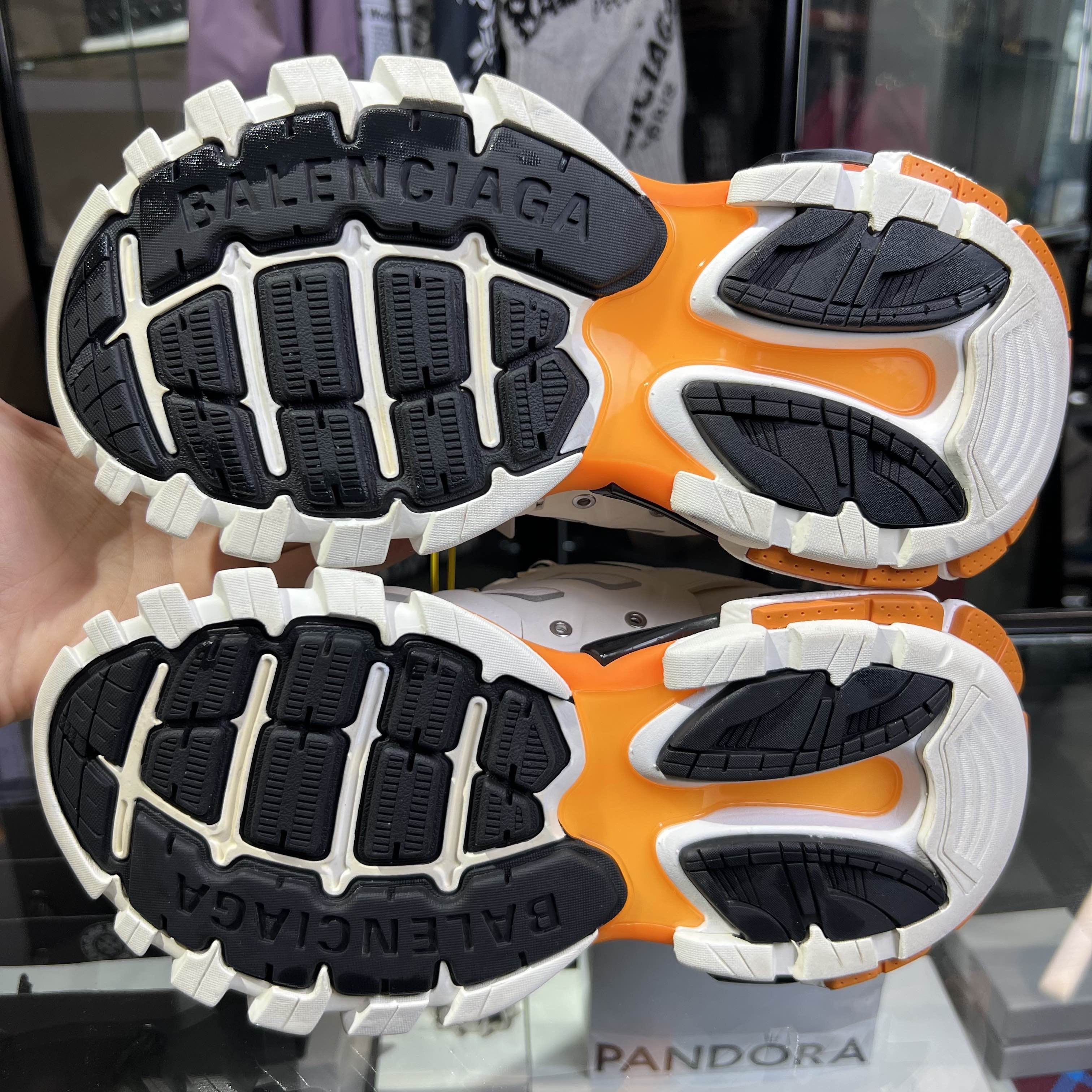 Balenciaga Balenciaga Track Sneakers White Orange Size 38 Size US 8 / IT 38 - 4 Thumbnail