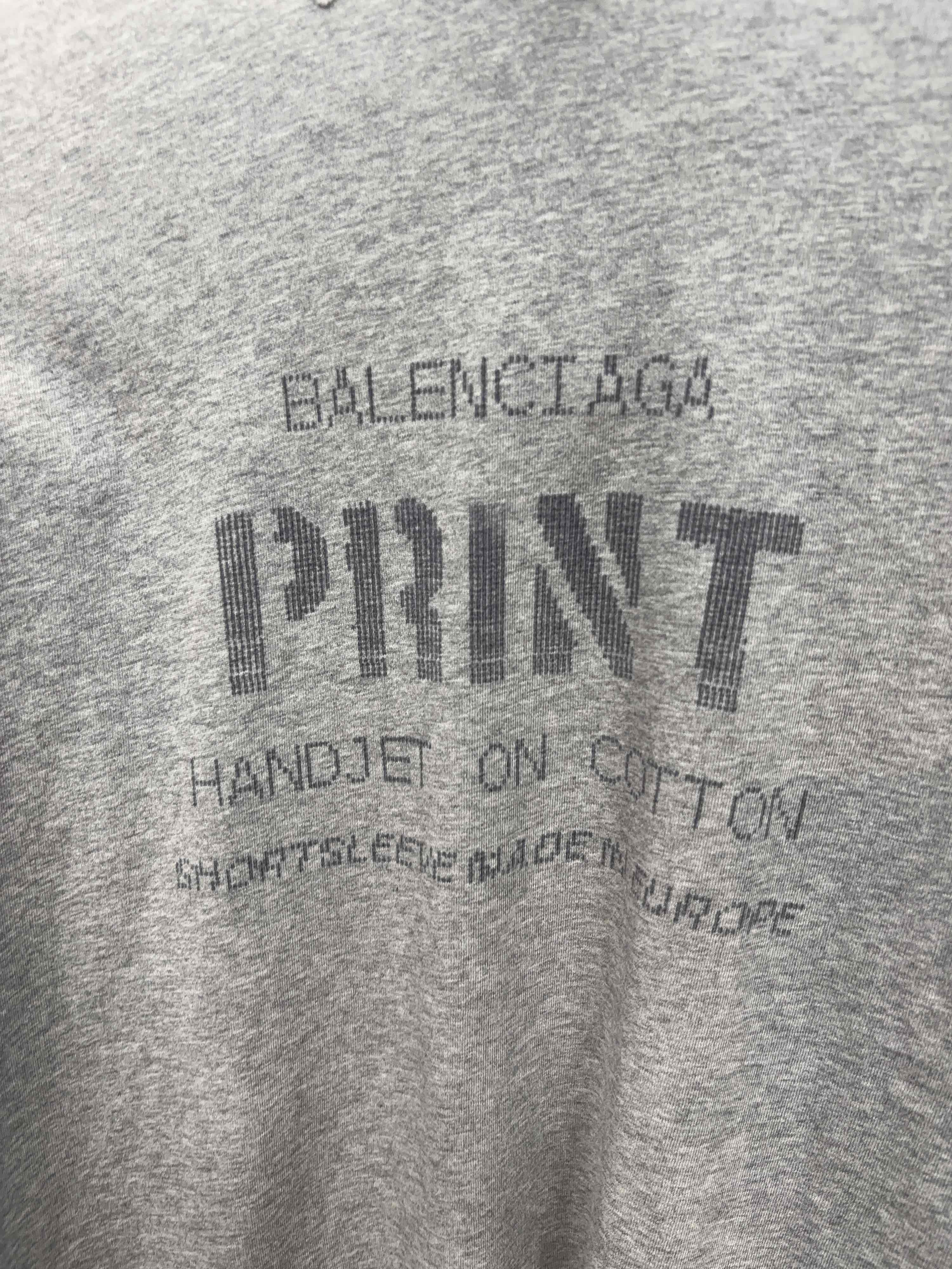 Balenciaga Balenciaga Handjet Print T-Shirt Size XS Size US XS / EU 42 / 0 - 7 Thumbnail