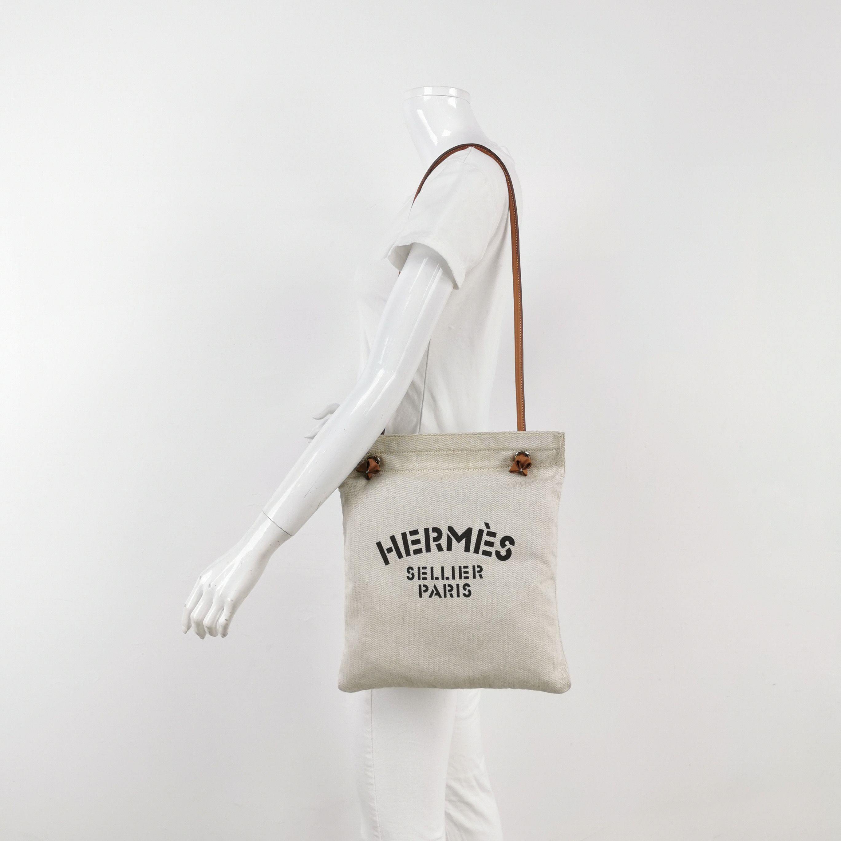 Hermes Hermes Women os Shoulder Bags Size ONE SIZE - 2 Thumbnail