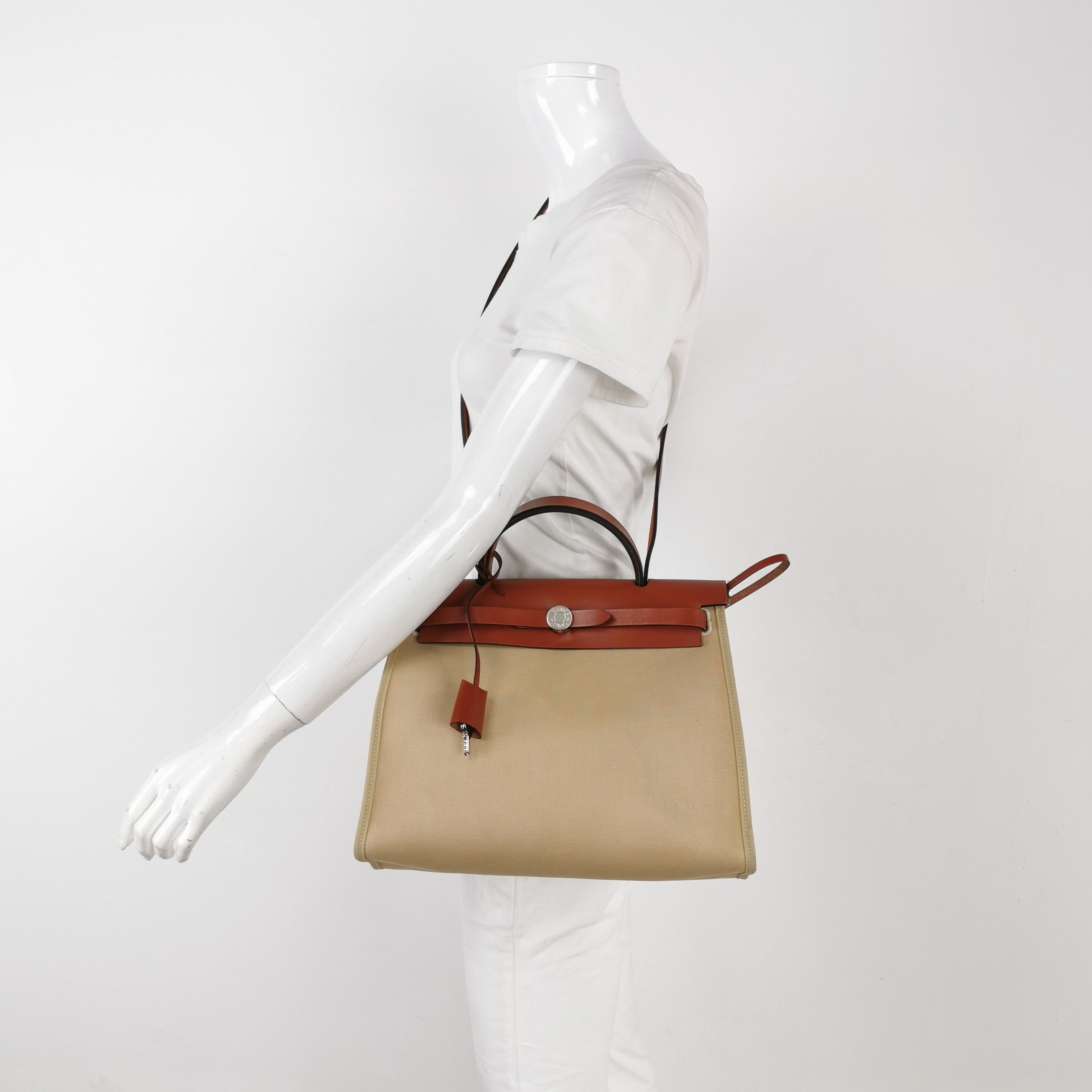 Hermes Hermes Women os Shoulder Bags Size ONE SIZE - 2 Thumbnail