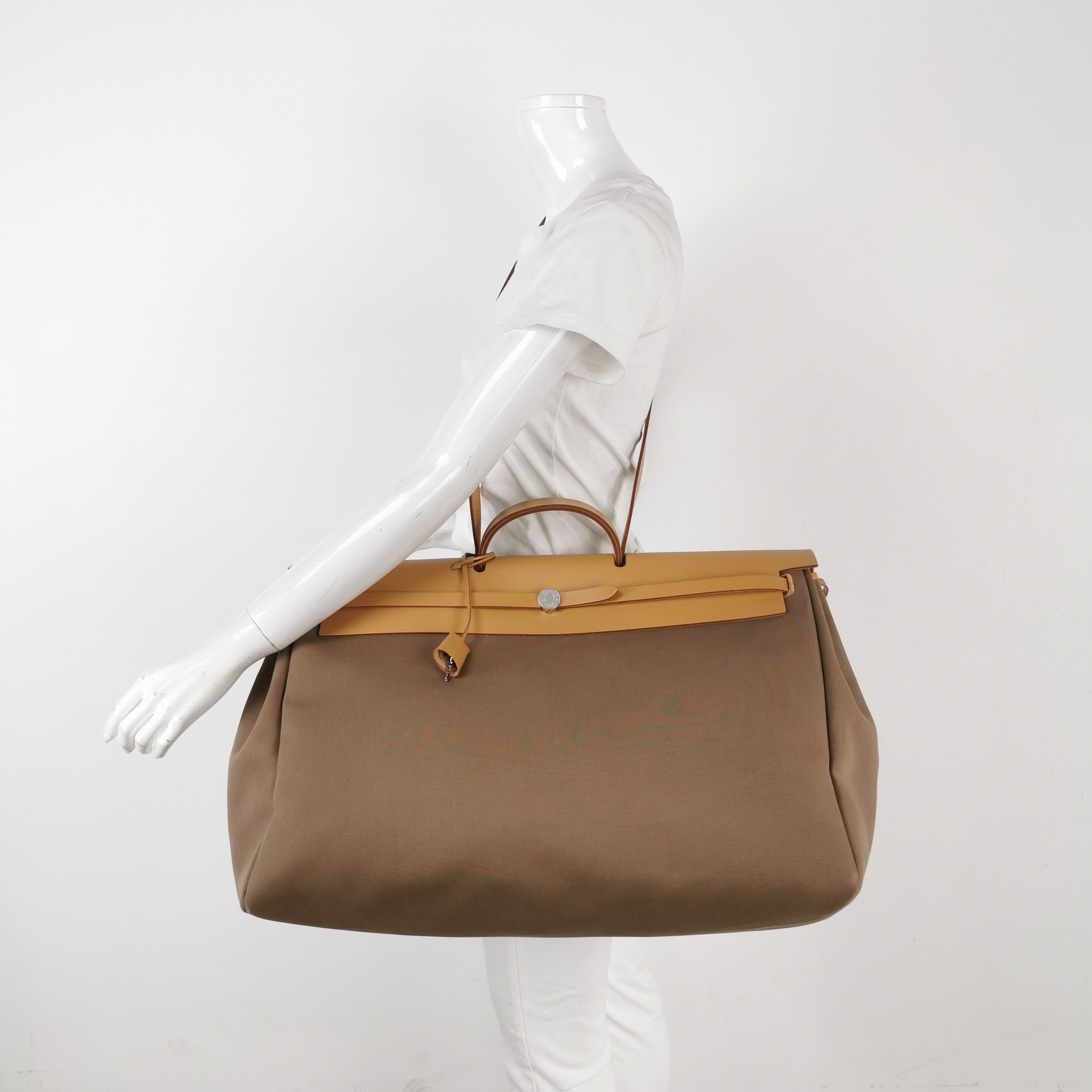 Hermes Hermes Women os Shoulder Bags Size ONE SIZE - 2 Thumbnail
