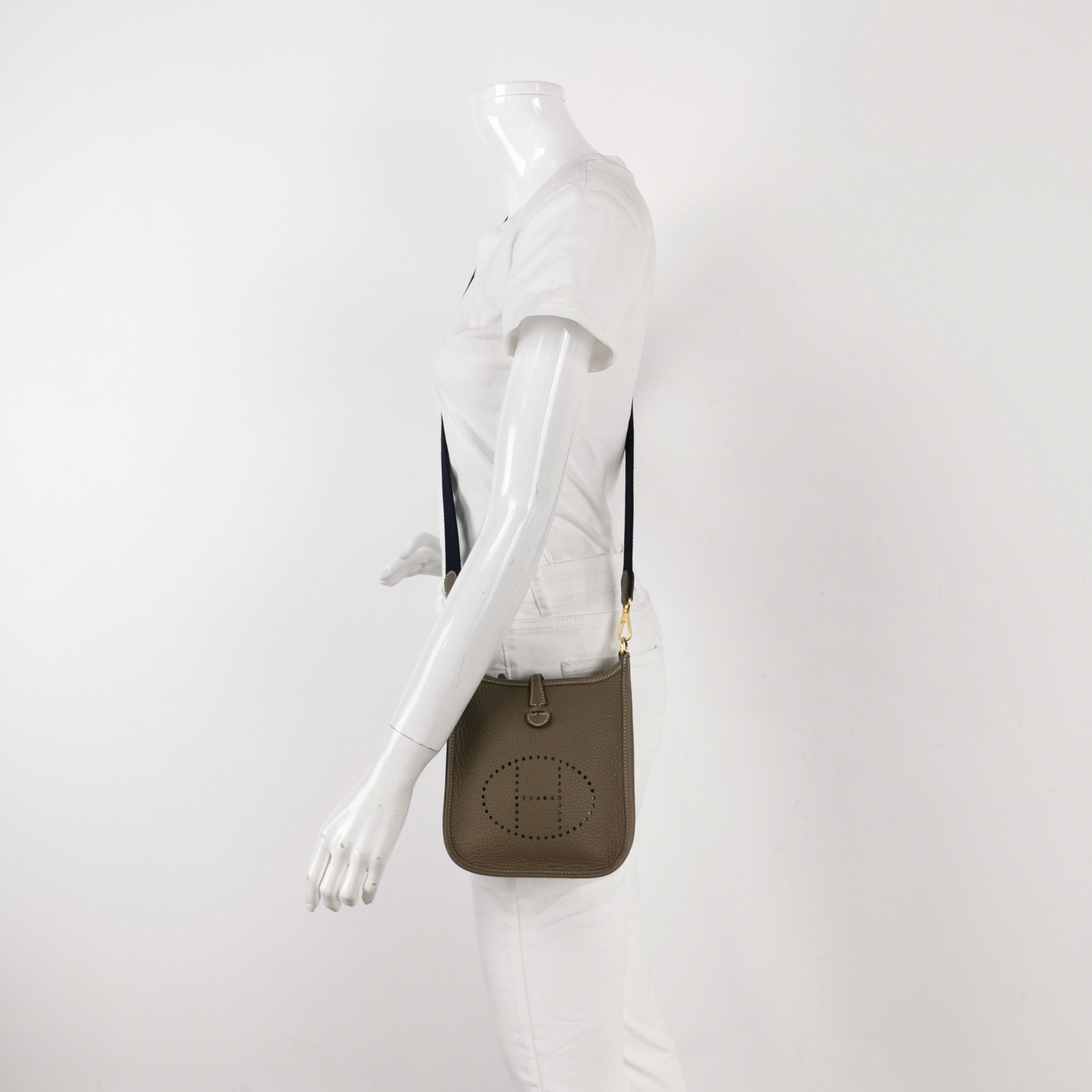 Hermes Hermes Women os Shoulder Bags Size ONE SIZE - 2 Thumbnail