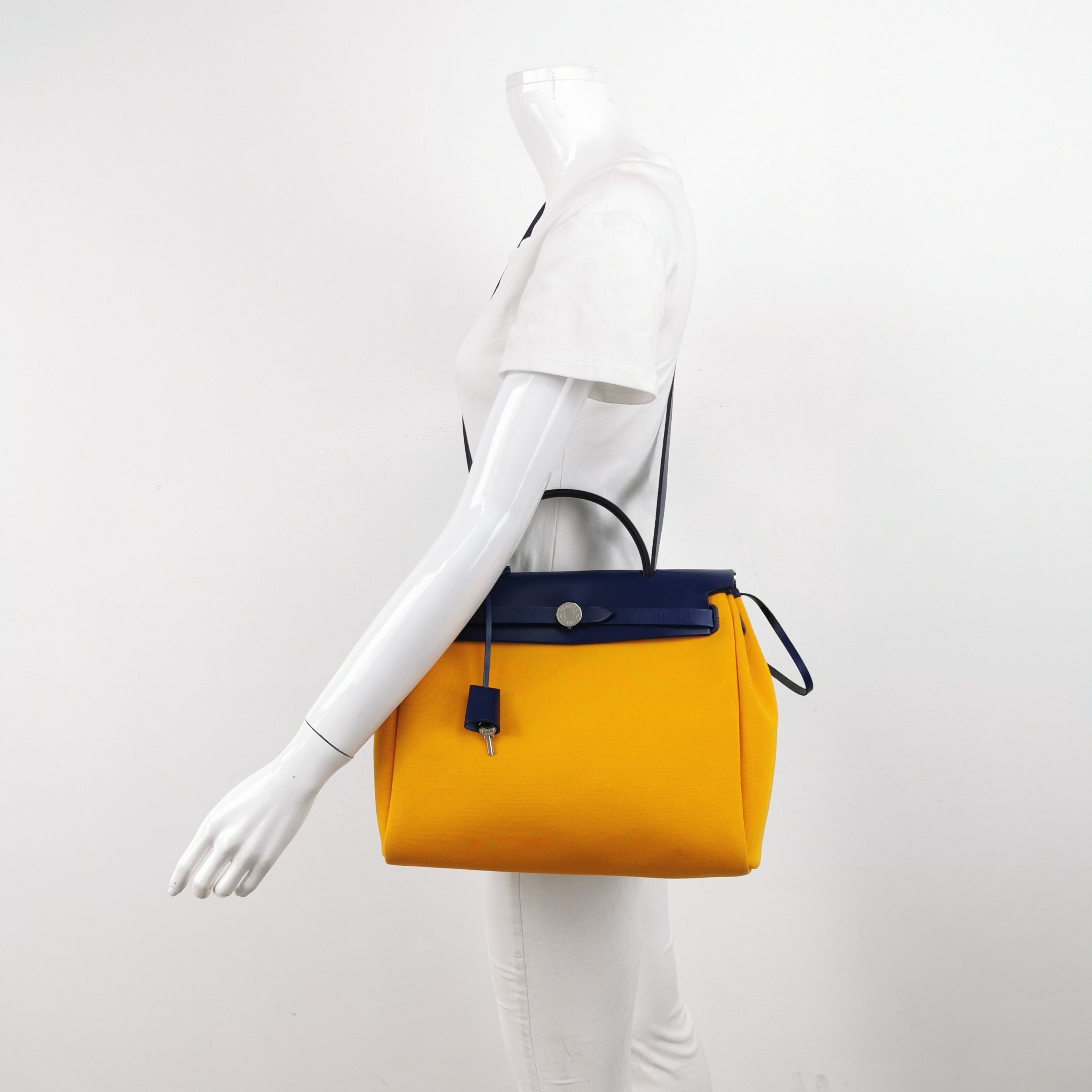 Hermes Hermes Women os Shoulder Bags Size ONE SIZE - 2 Thumbnail