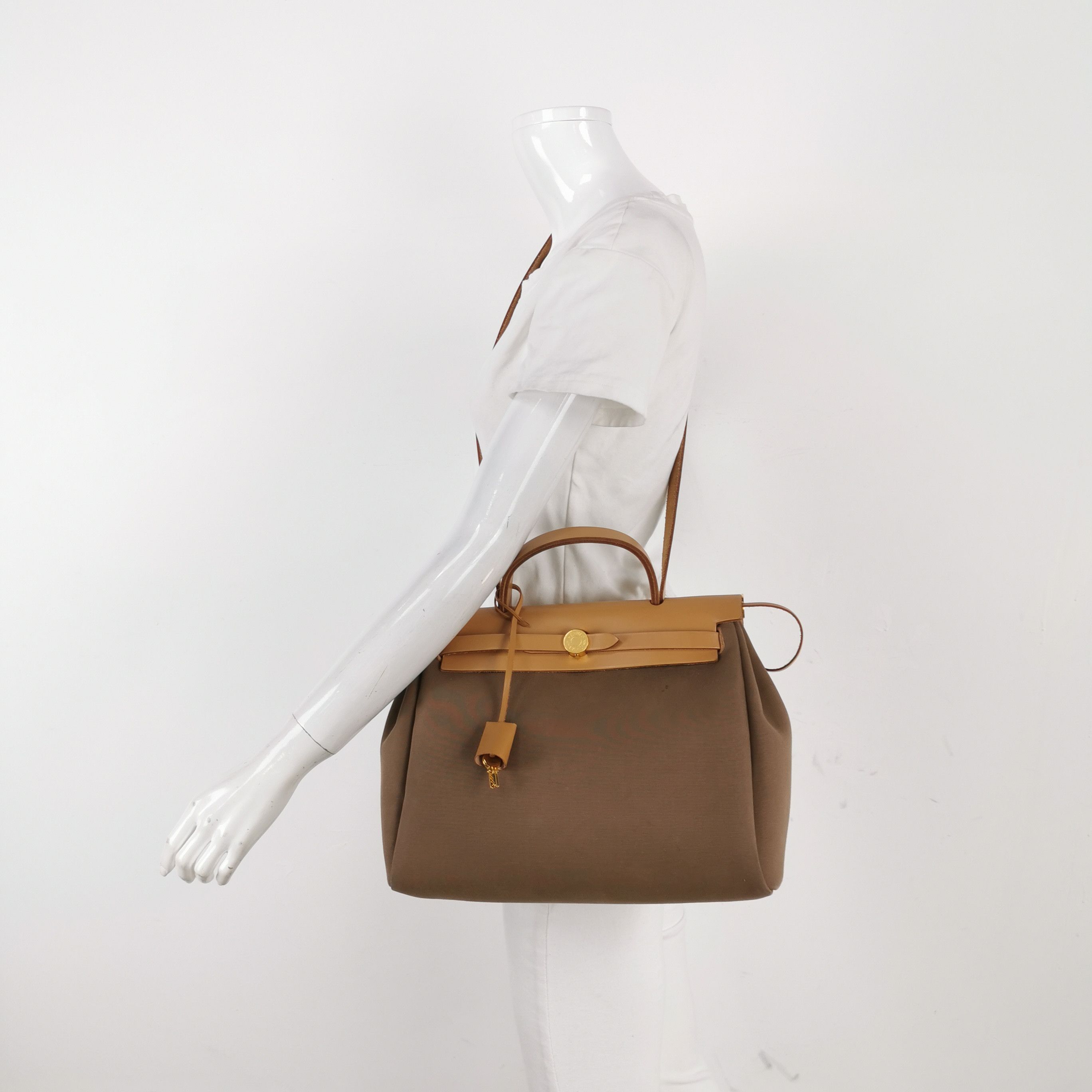 Hermes Hermes Women os Shoulder Bags Size ONE SIZE - 2 Thumbnail