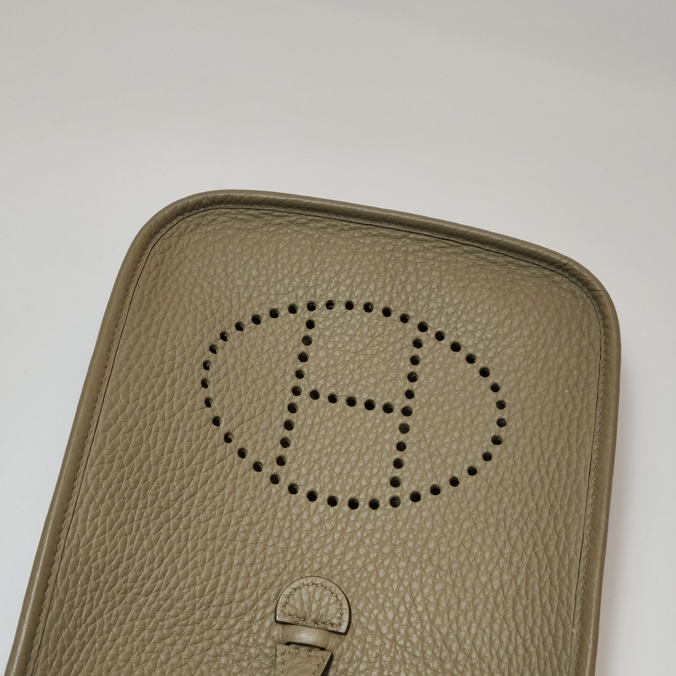 Hermes Hermes Women os Shoulder Bags Size ONE SIZE - 14 Thumbnail