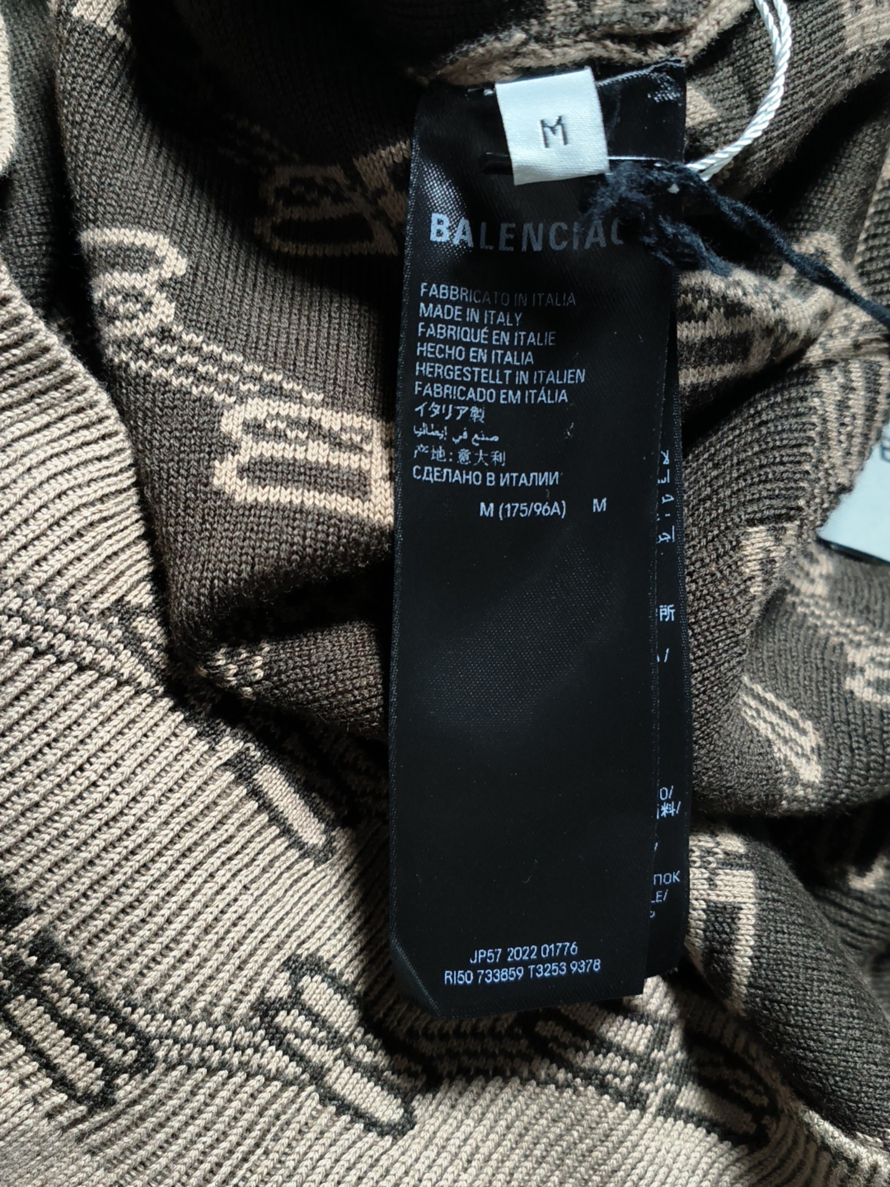 Balenciaga Balenciaga All-over Logo Sweater Size M Size US M / EU 48-50 / 2 - 4 Thumbnail