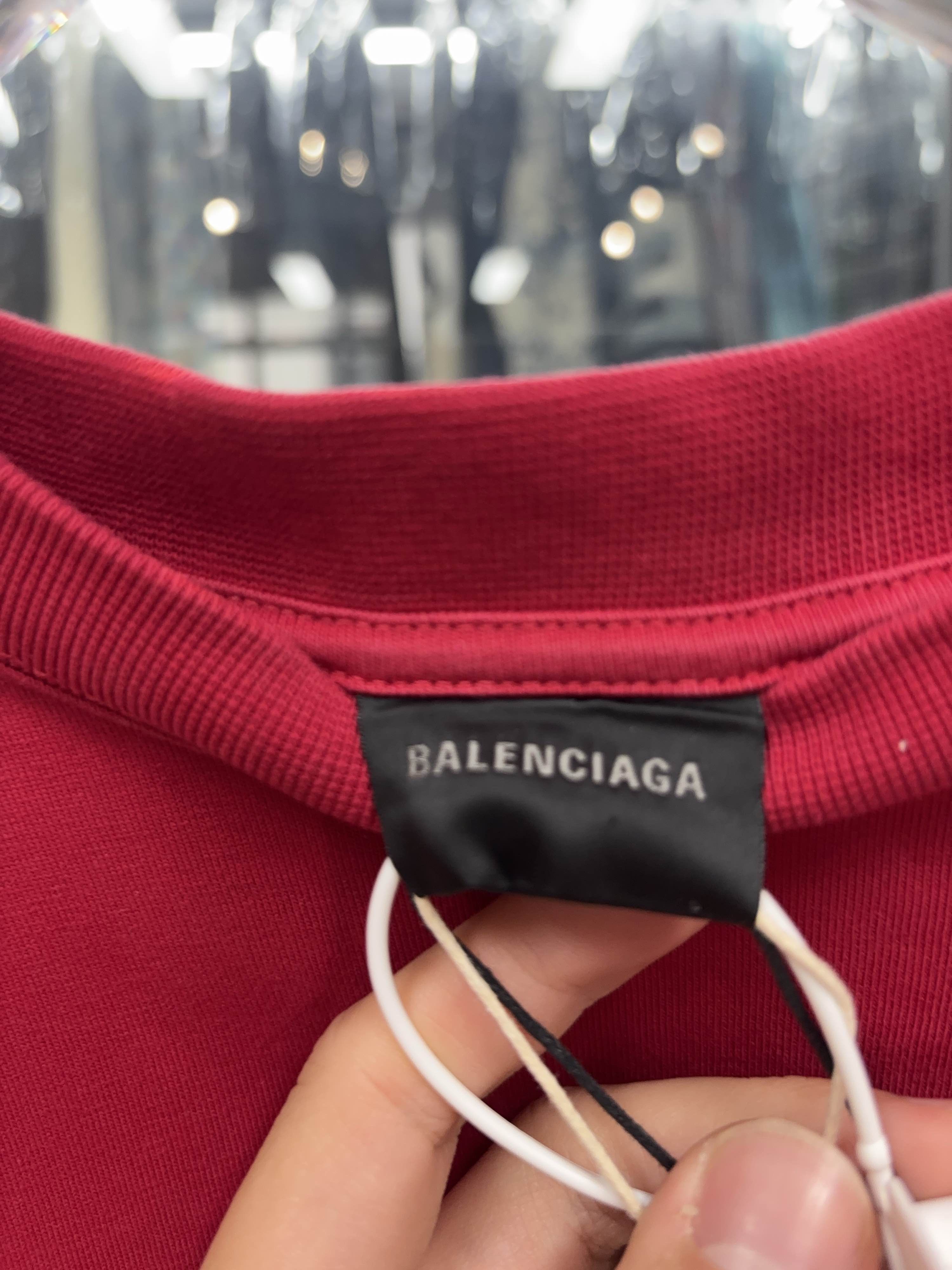 Balenciaga Balenciaga Logo Print T-Shirt Size S Size US S / EU 44-46 / 1 - 3 Thumbnail