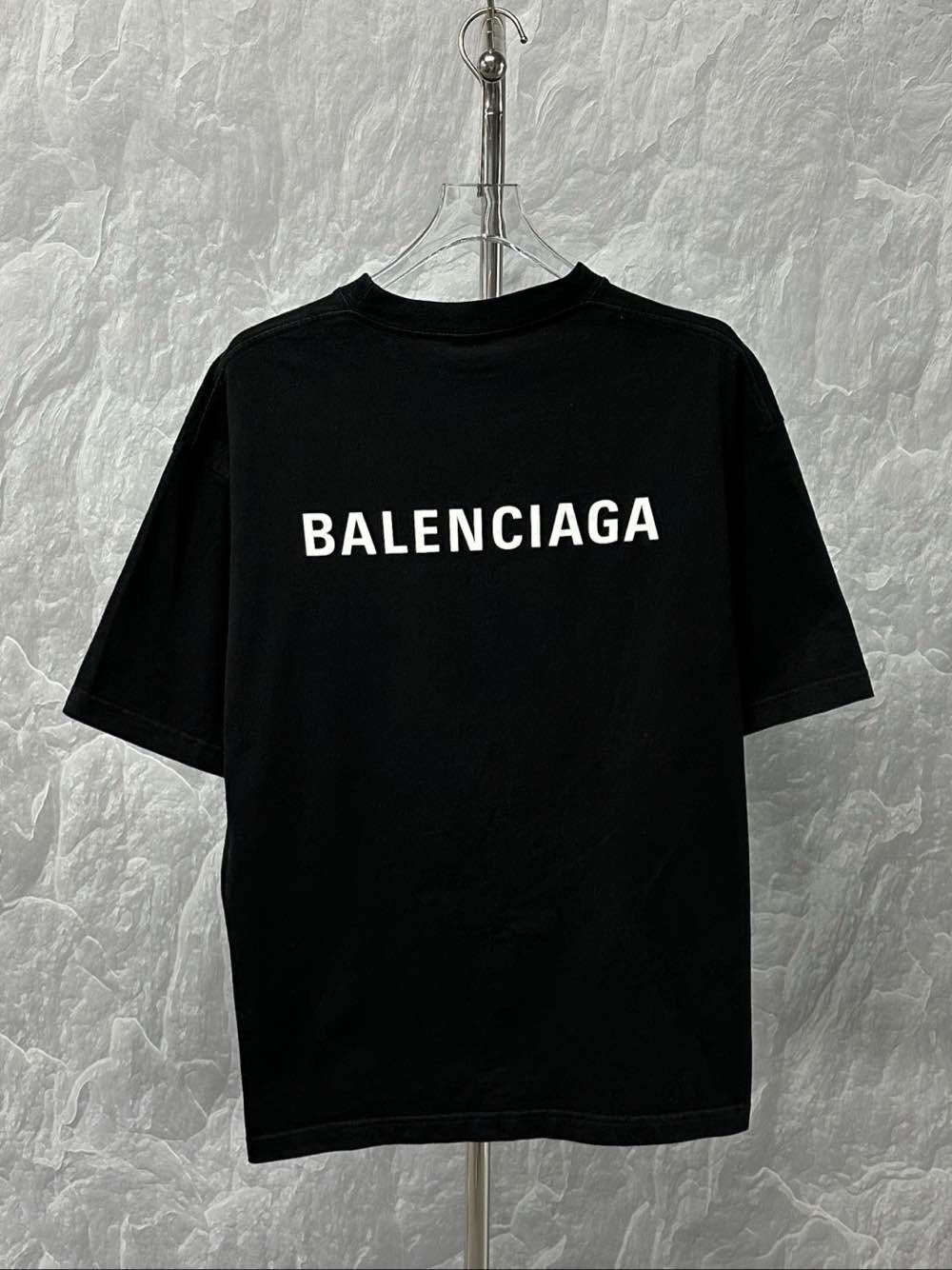 Balenciaga Balenciaga Logo Print T-Shirt Size L Size US L / EU 52-54 / 3 - 2 Thumbnail