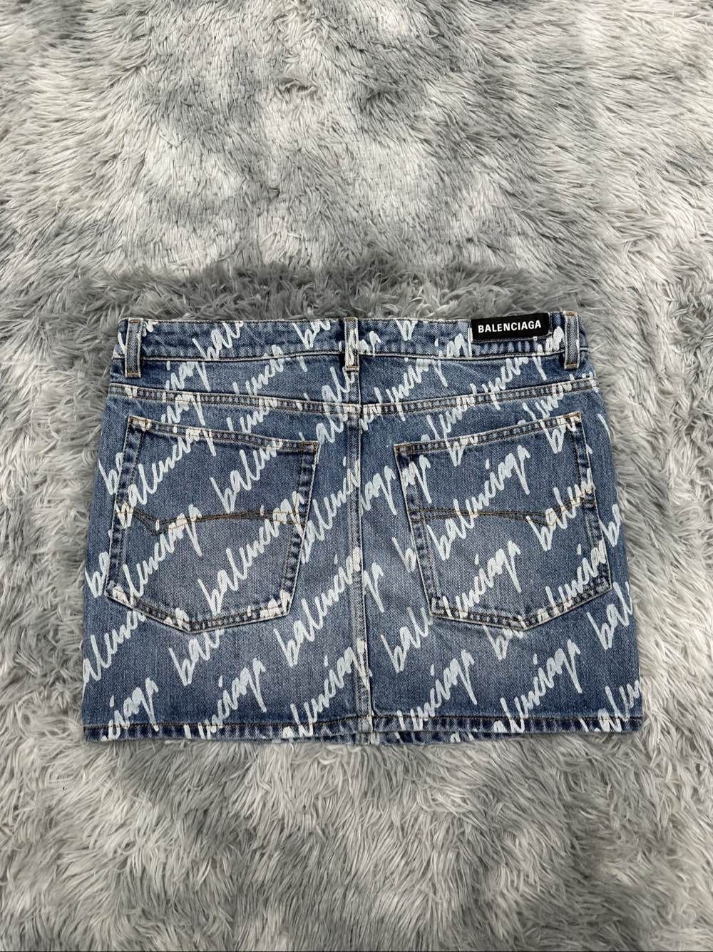 Balenciaga Balenciaga All-Over Logo Print Denim Mini Skirt Size 40 Size 27" / US 4 / IT 40 - 2 Thumbnail