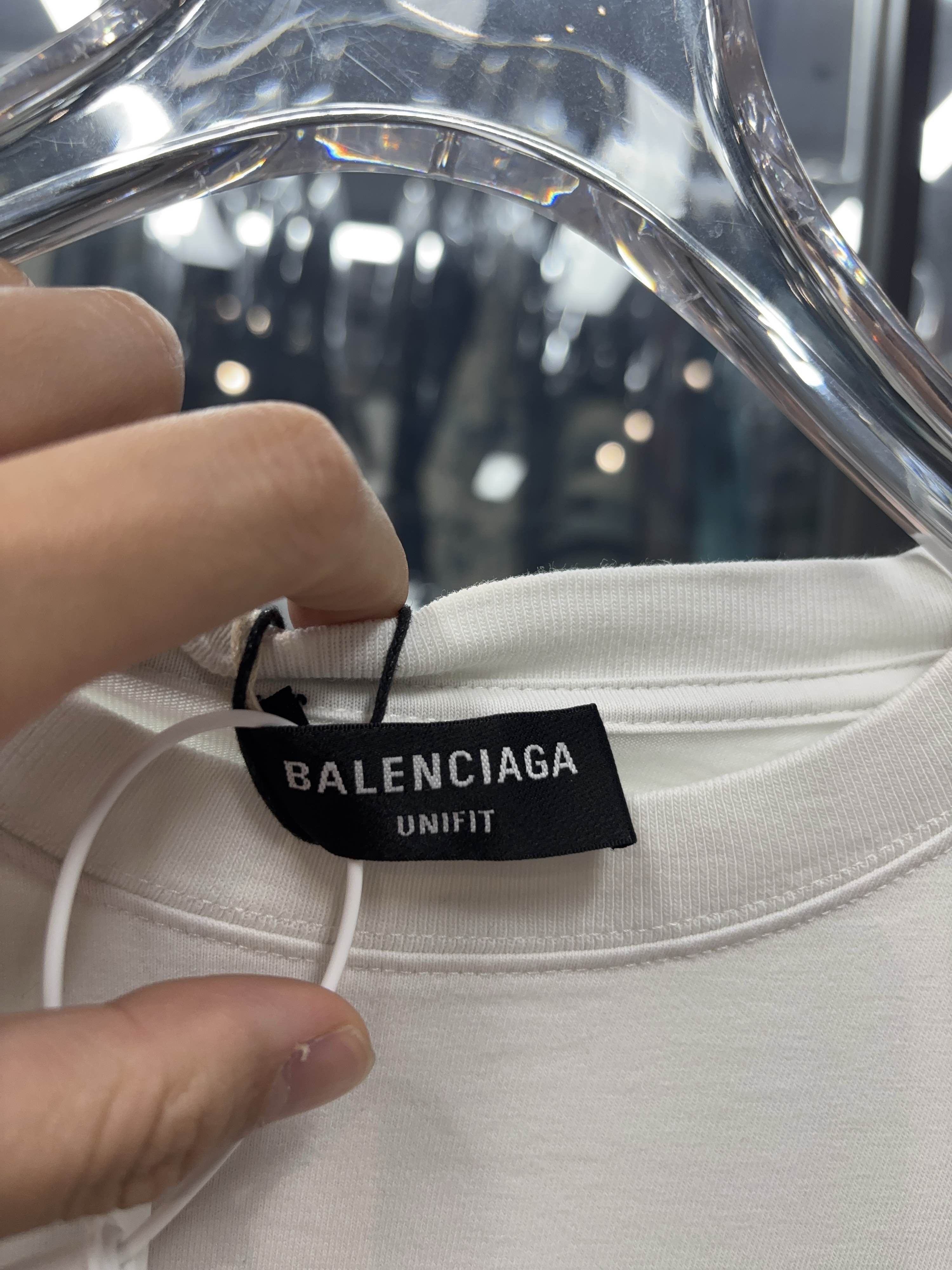 Balenciaga Balenciaga Paris Print Short Sleeve T-Shirt Size M Size US M / EU 48-50 / 2 - 3 Thumbnail