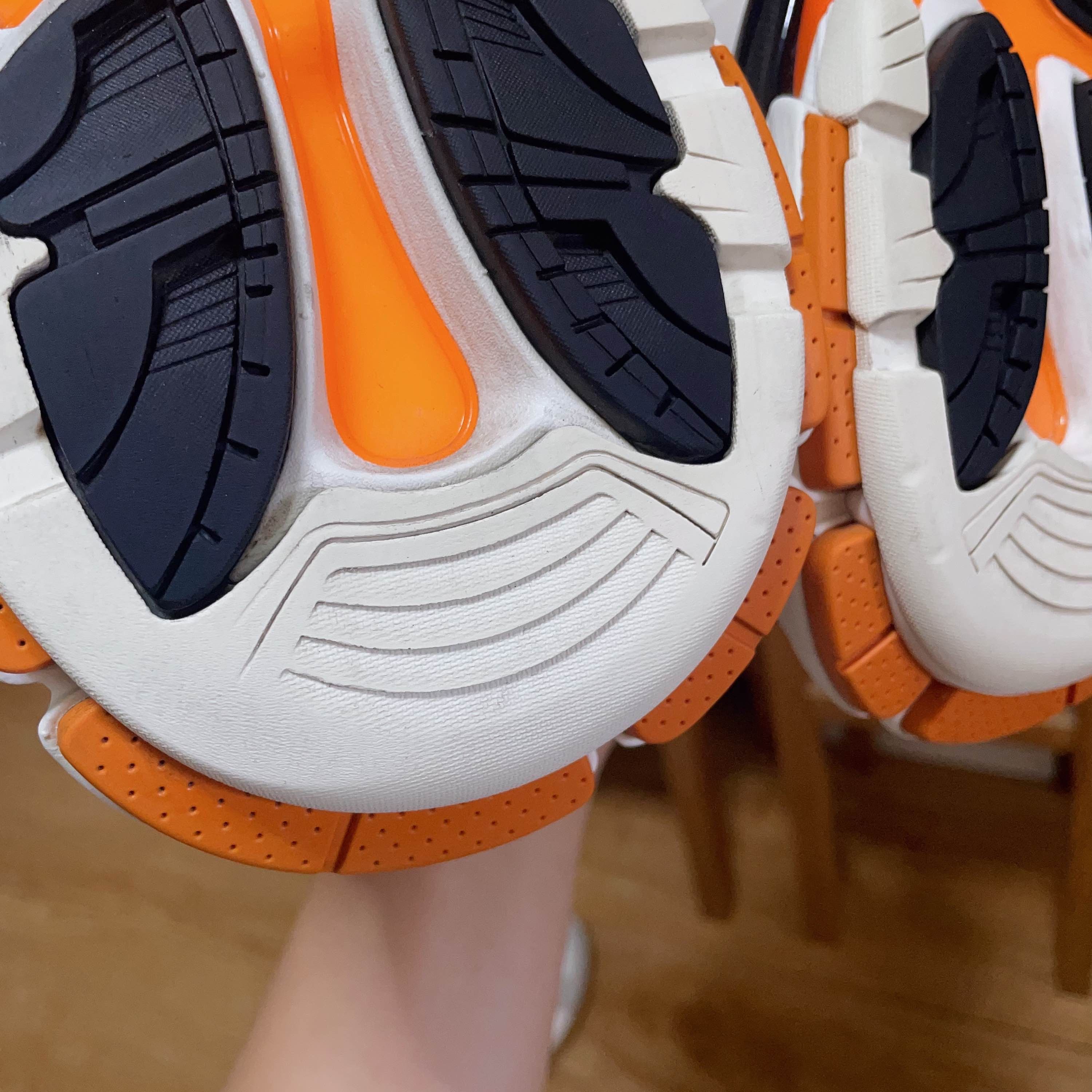 Balenciaga Balenciaga Track White Orange Sneakers Size 38 Size US 8 / IT 38 - 6 Thumbnail