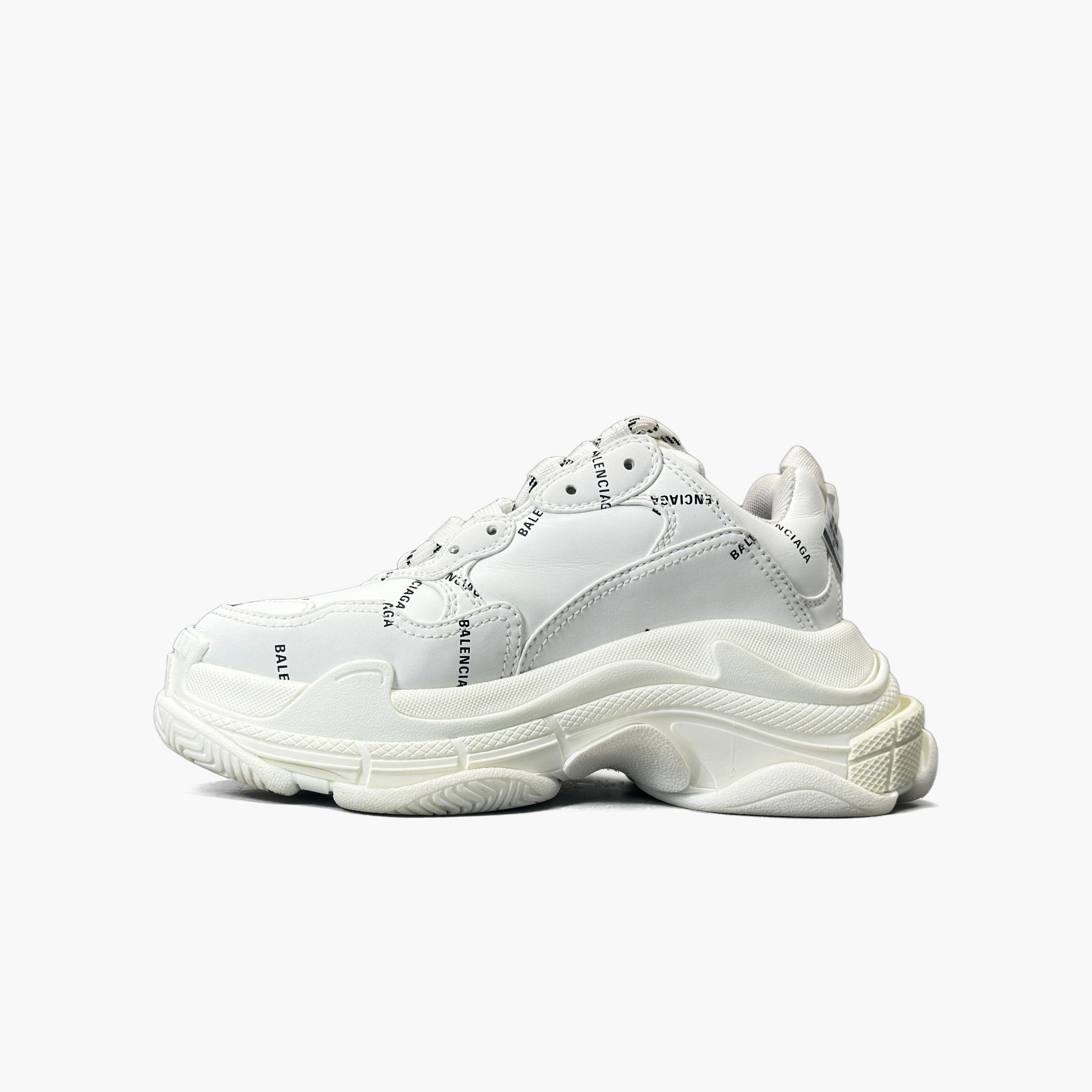 Balenciaga Balenciaga Triple S All-Over Logo Sneakers Size 36 Size US 6 / IT 36 - 3 Thumbnail