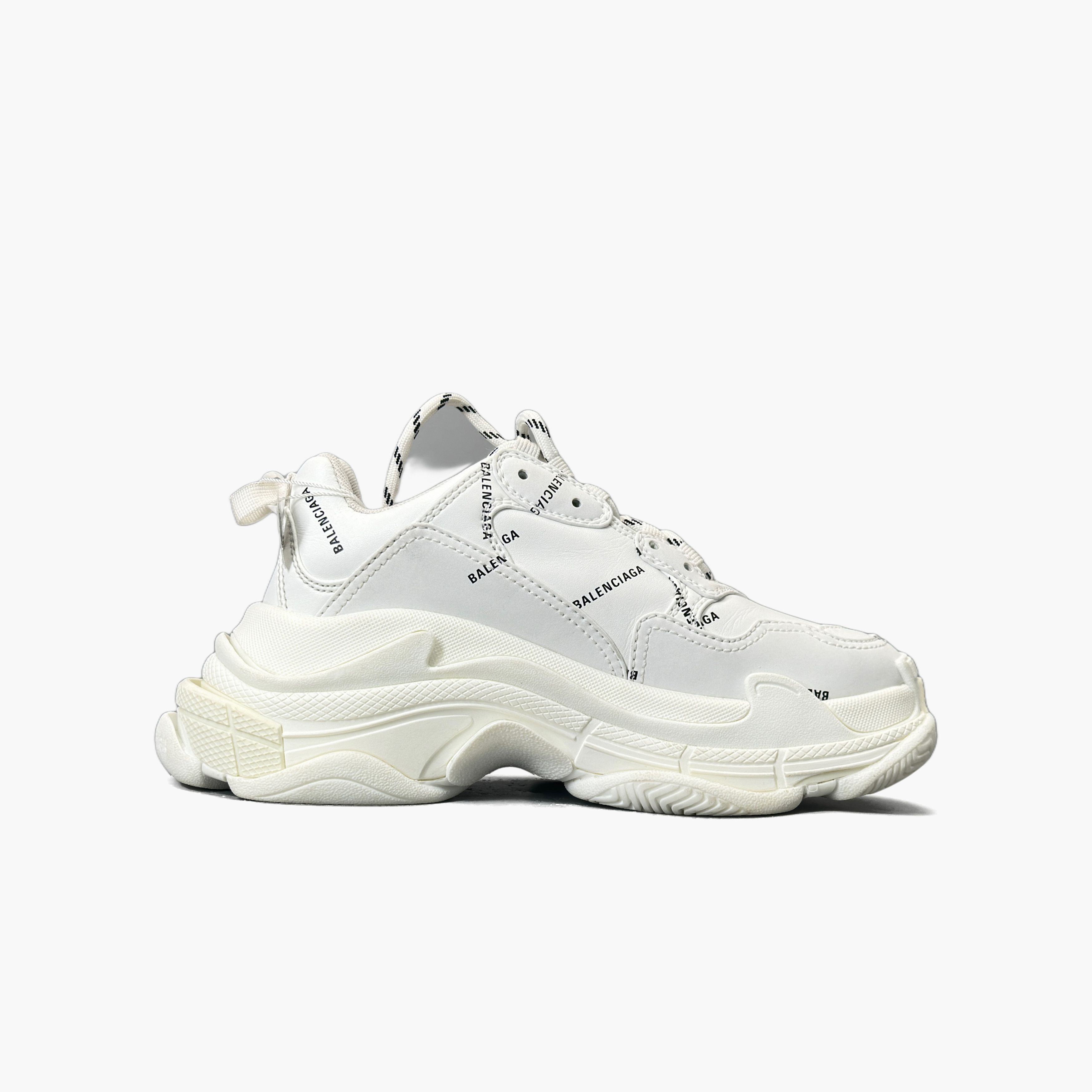 Balenciaga Balenciaga Triple S All-Over Logo Sneakers Size 36 Size US 6 / IT 36 - 2 Thumbnail