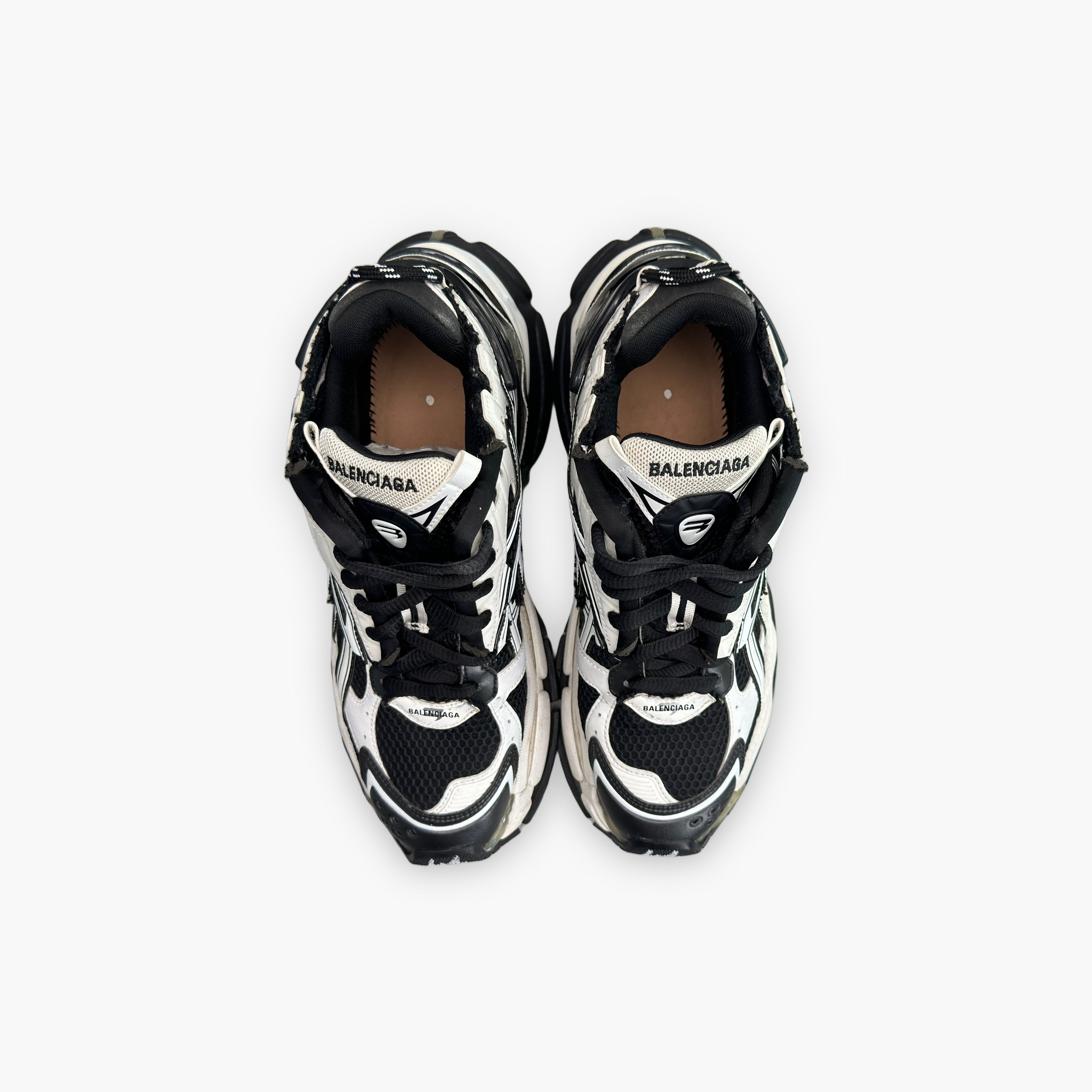Balenciaga Balenciaga Runner Sneakers US 8 Size US 8 / EU 41 - 9 Thumbnail