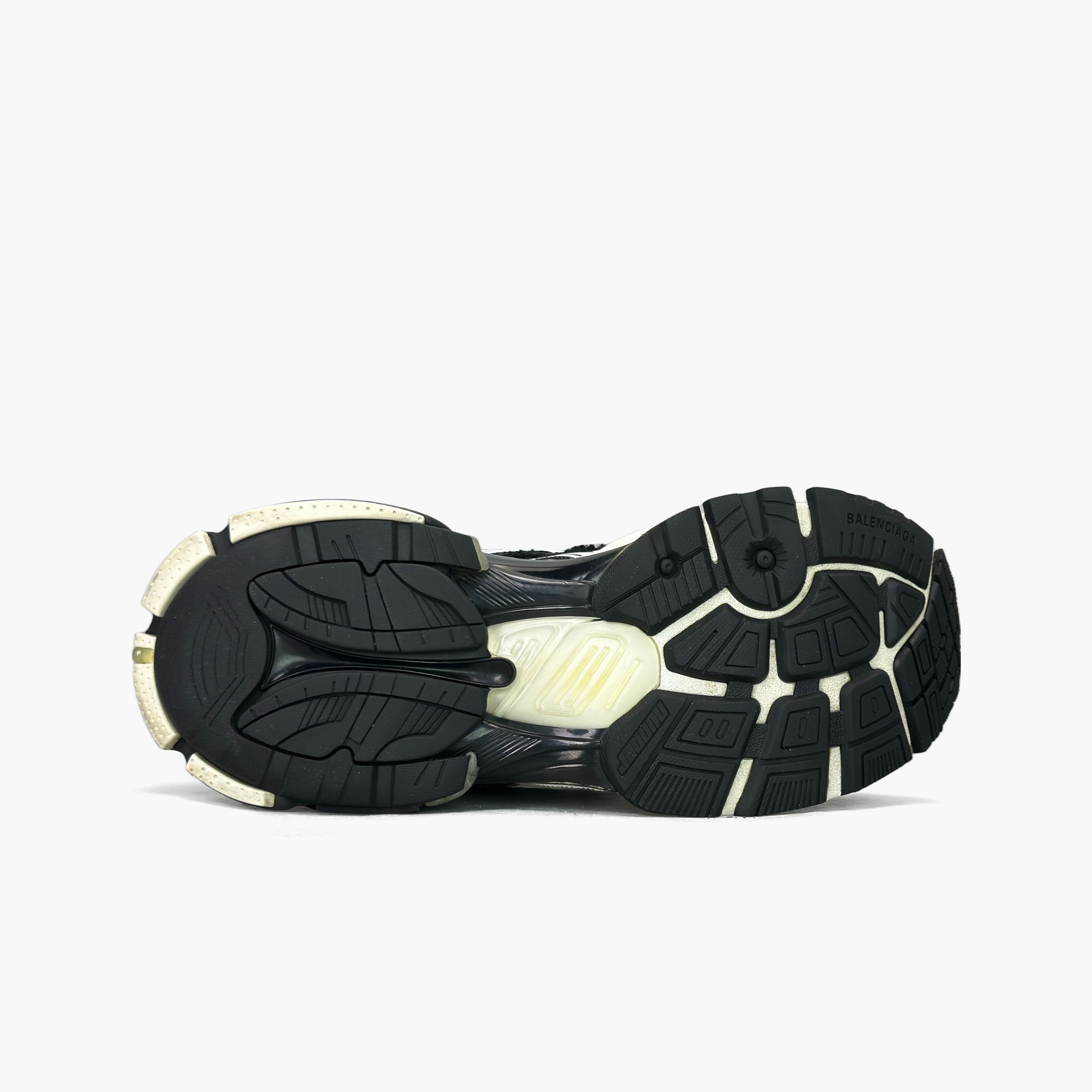 Balenciaga Balenciaga Runner Sneakers US 8 Size US 8 / EU 41 - 7 Thumbnail