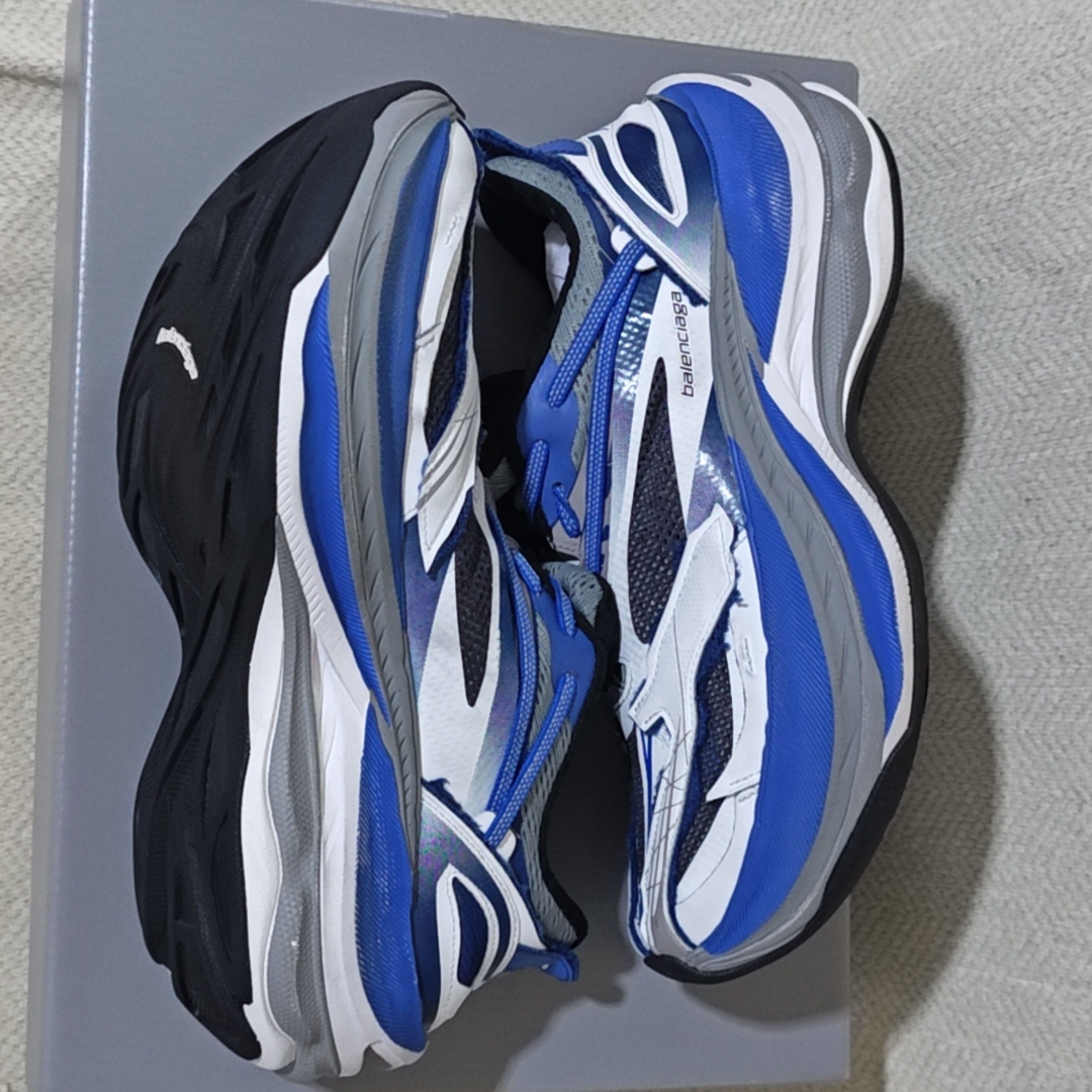 Balenciaga Balenciaga Jet Low-Top Sneakers US 8 / EU 41 Size US 8 / EU 41 - 8 Thumbnail