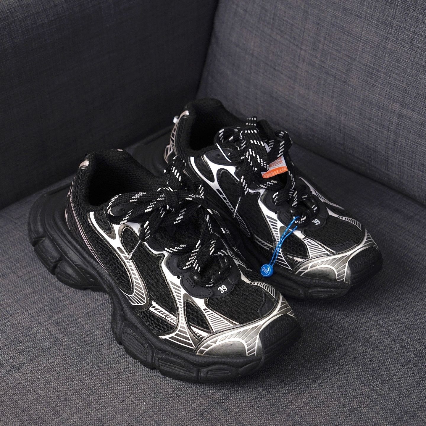 Balenciaga Balenciaga Track Sneakers Size 39 Size US 6 / EU 39 - 8 Thumbnail