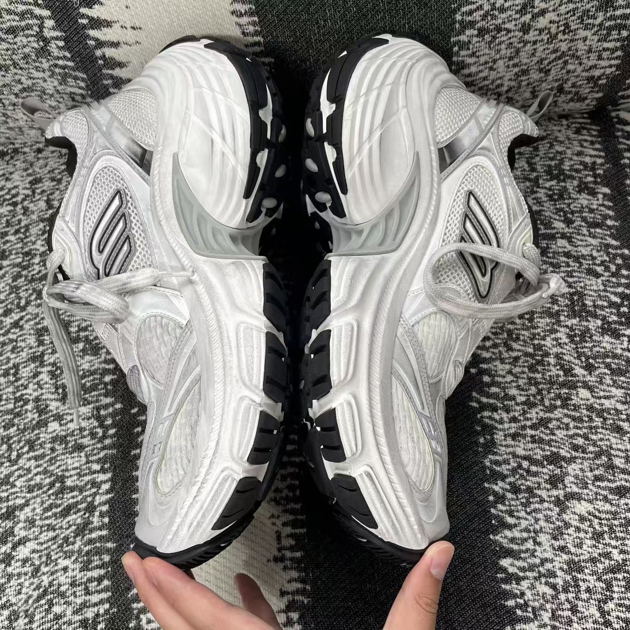 Balenciaga Balenciaga 10XL Low-Top Sneakers Size 9 Size US 9 / EU 42 - 9 Thumbnail